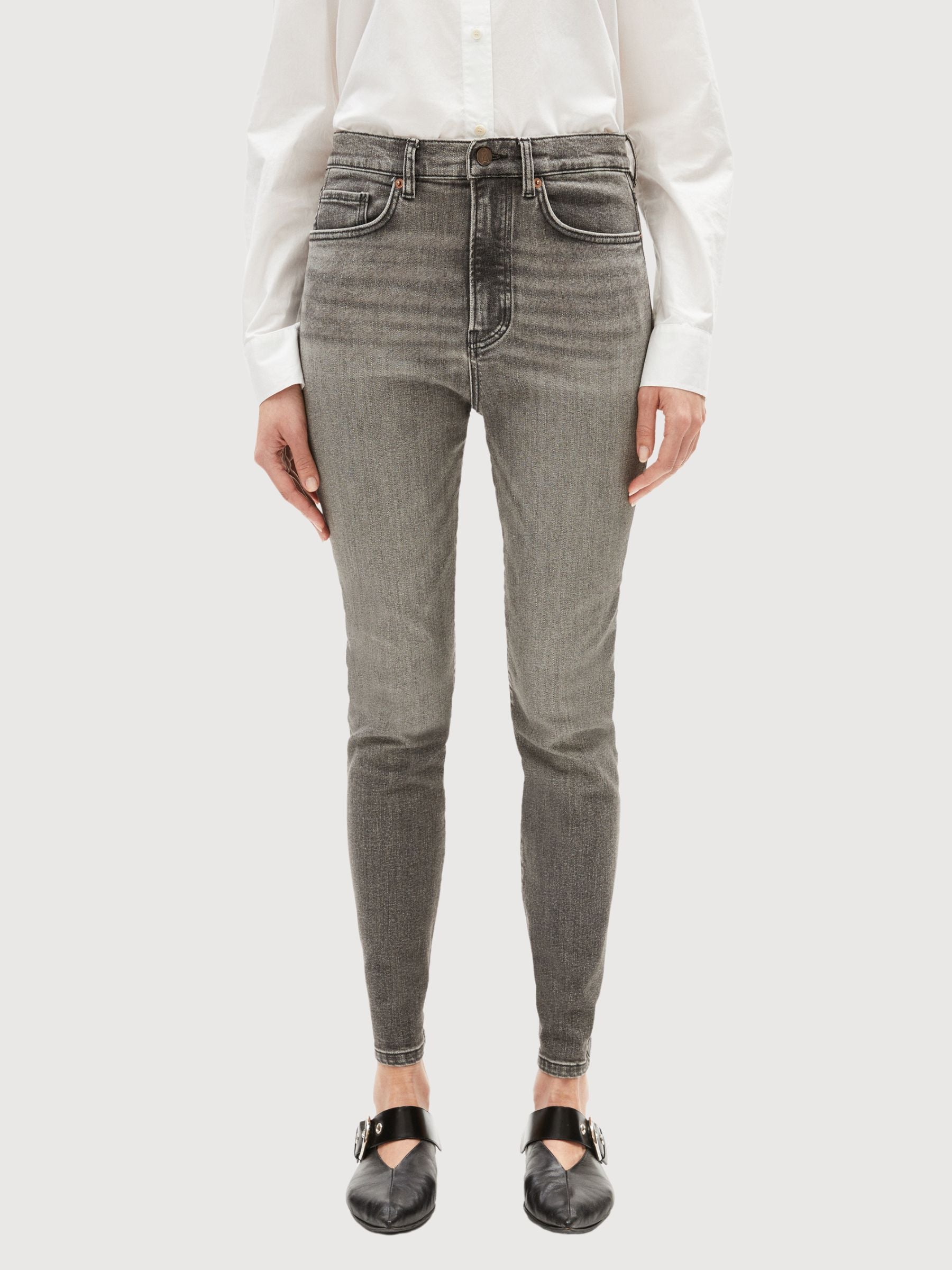 Tillaa Bliny Jeans Woman | Armedangels