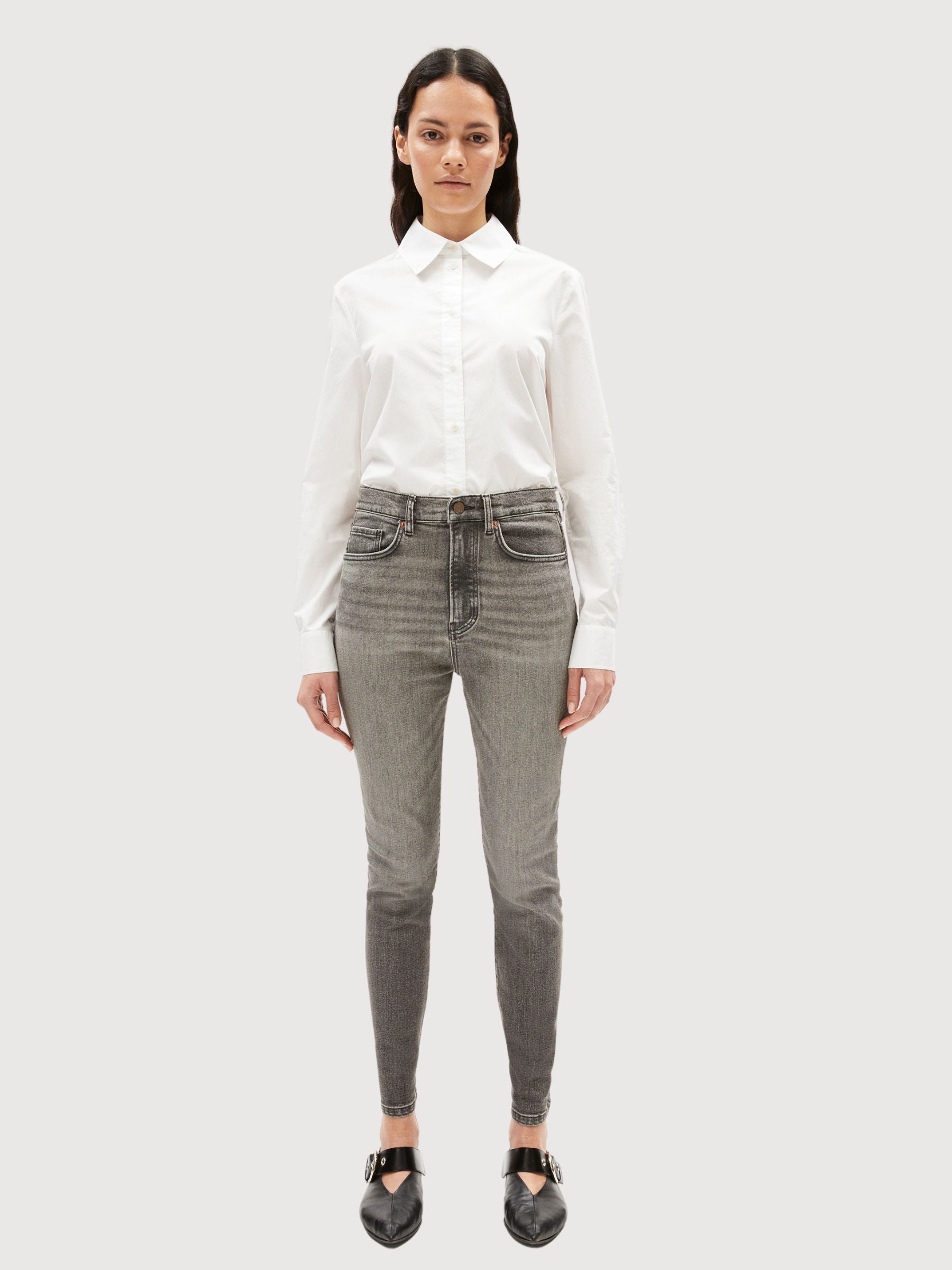 Tillaa Bliny Jeans Woman | Armedangels