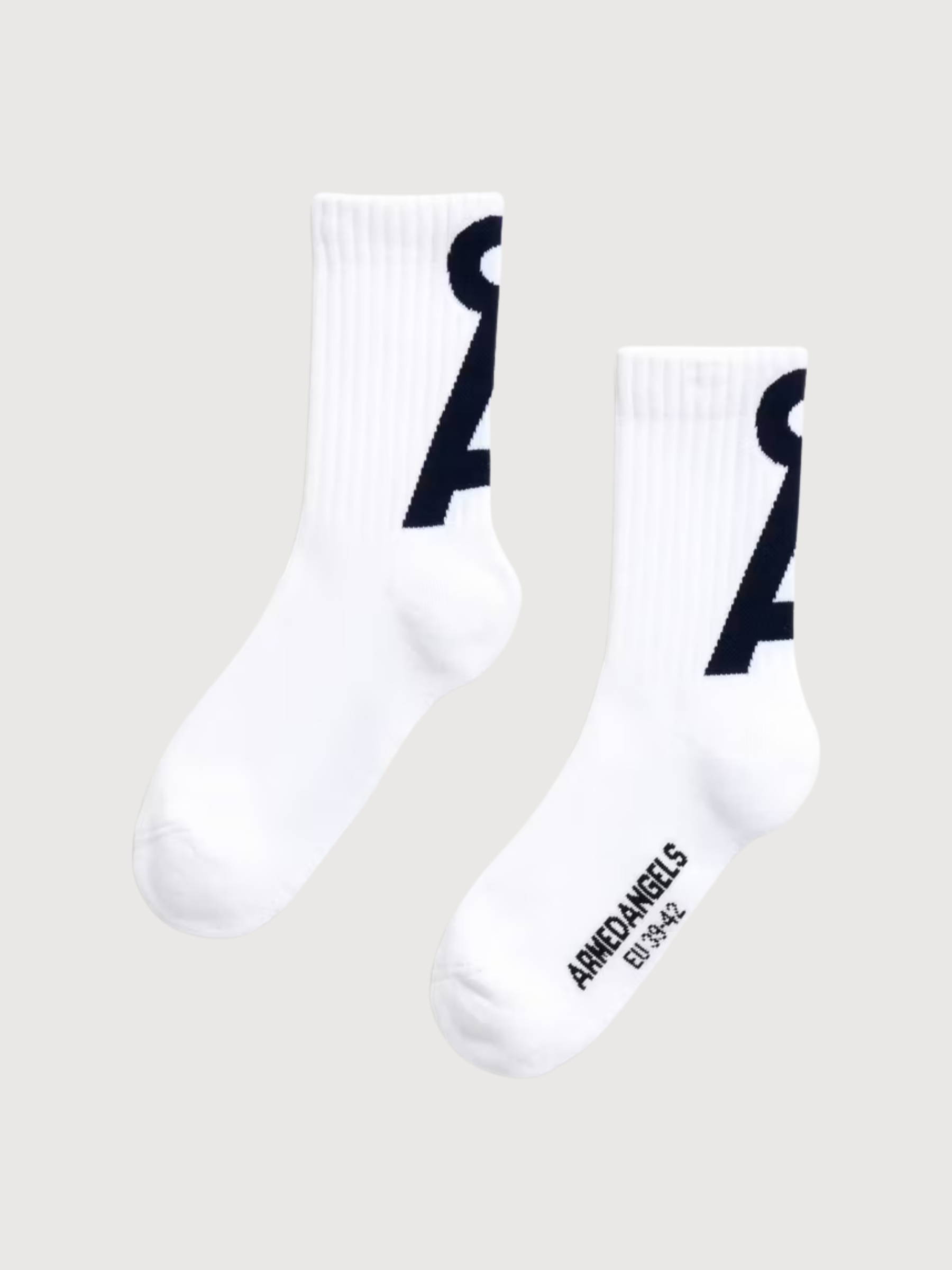 Saamus Socken Weiß-Gefärbtes Marineblau | Armedangels