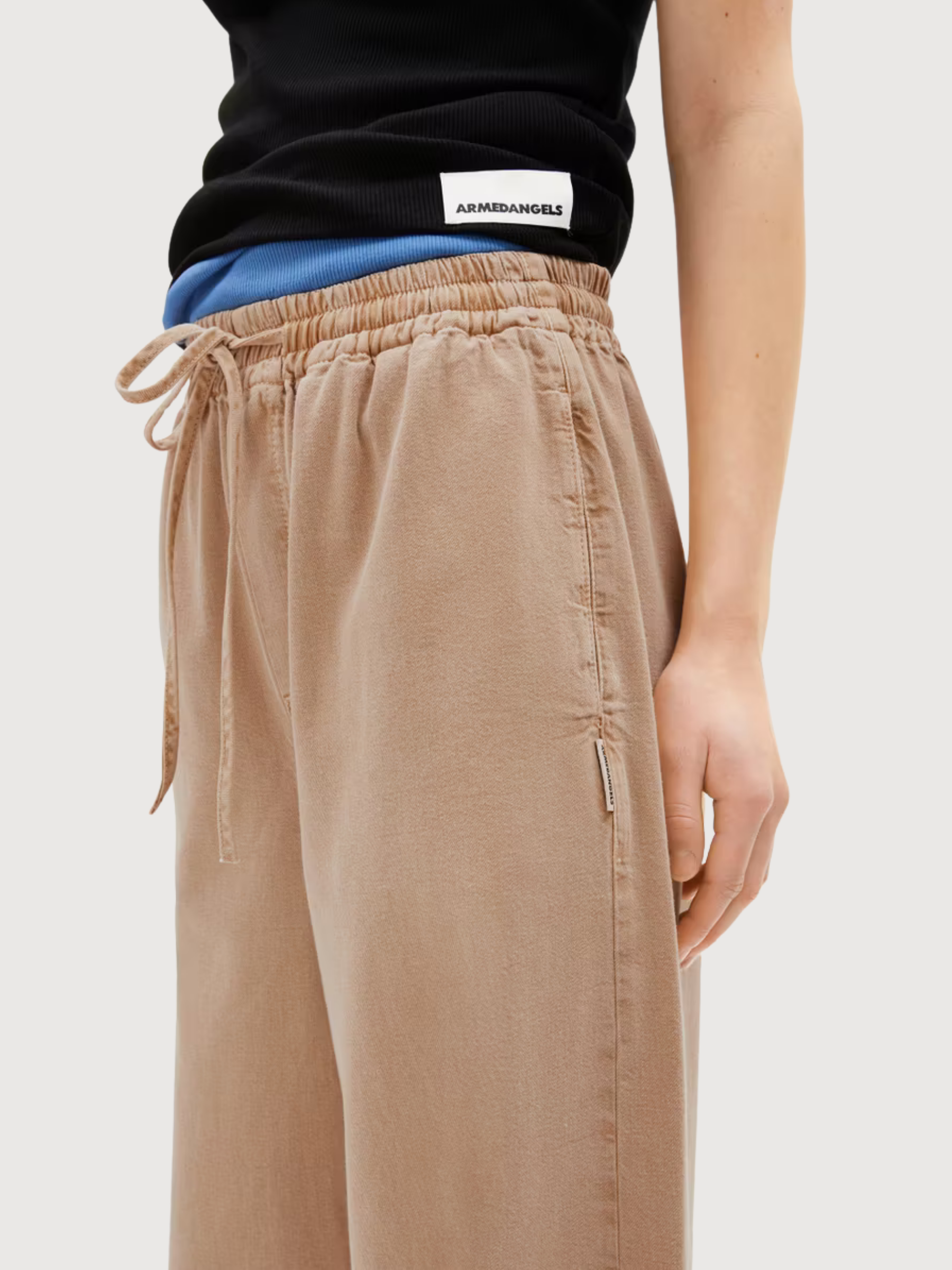 Hose Kelaani Beige Frau Baumwolle | Bewaffnete Engel