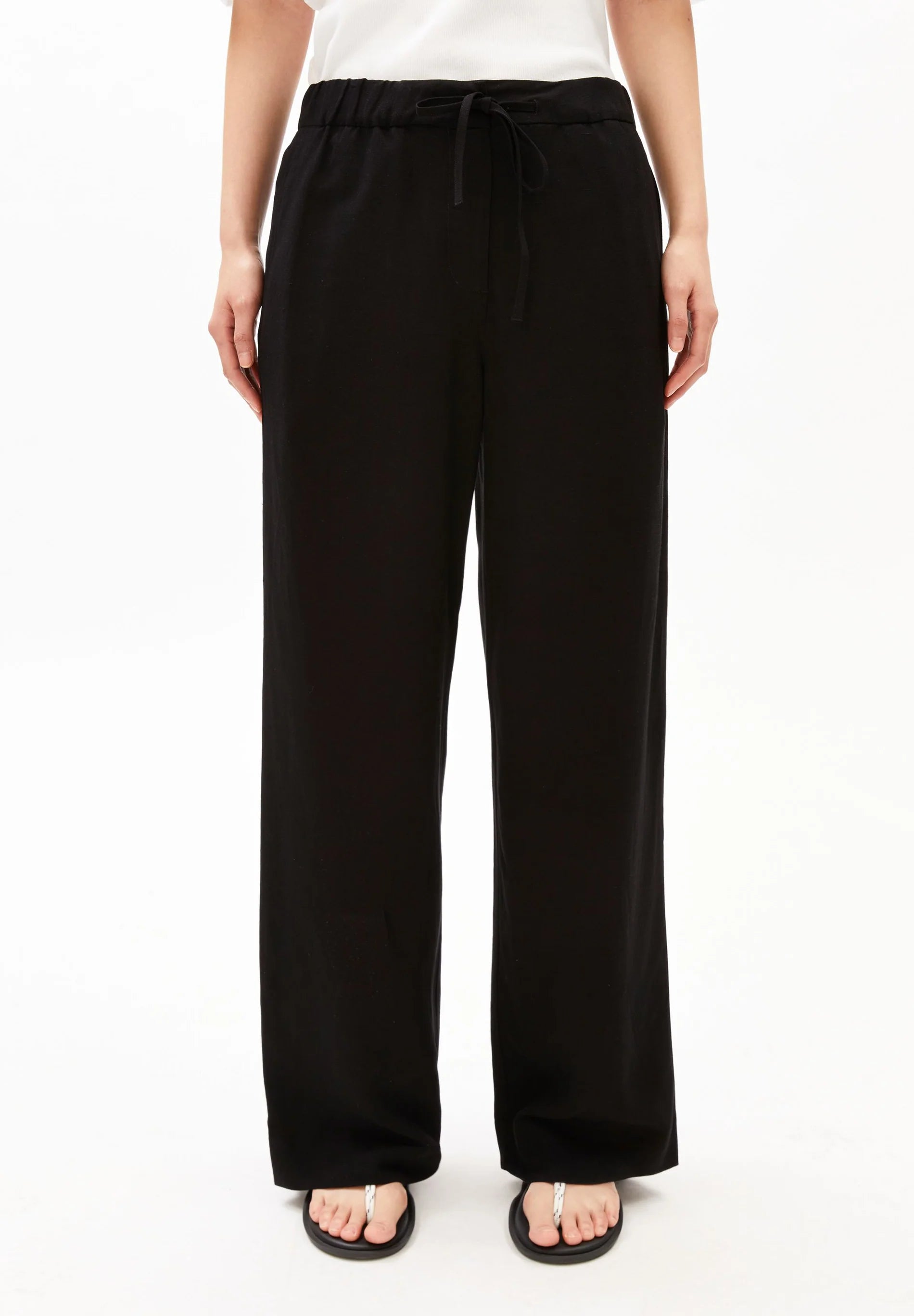 Leinenmischgewebe Straight Leg Hose Schwarz | Armedangels