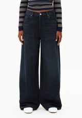 Aalthea Mid Waist Barrel Jean Fluid Ink | ARMEDANGELS