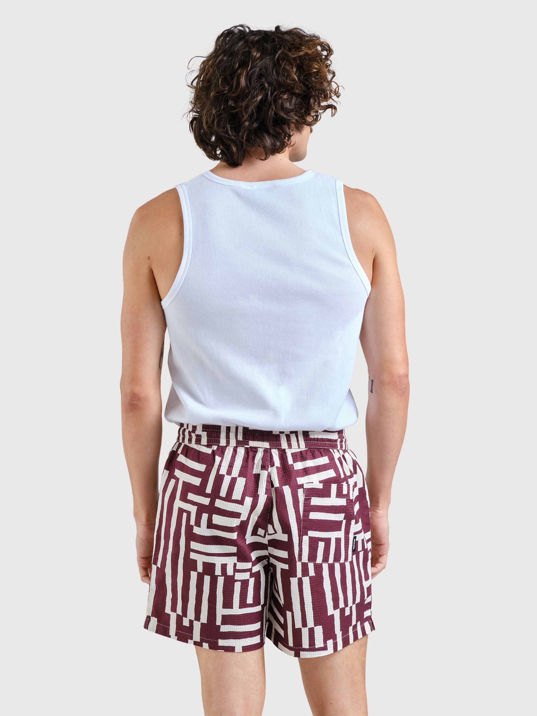 Shorts Essingen Lines & Sticks Fig Red | Dedicated