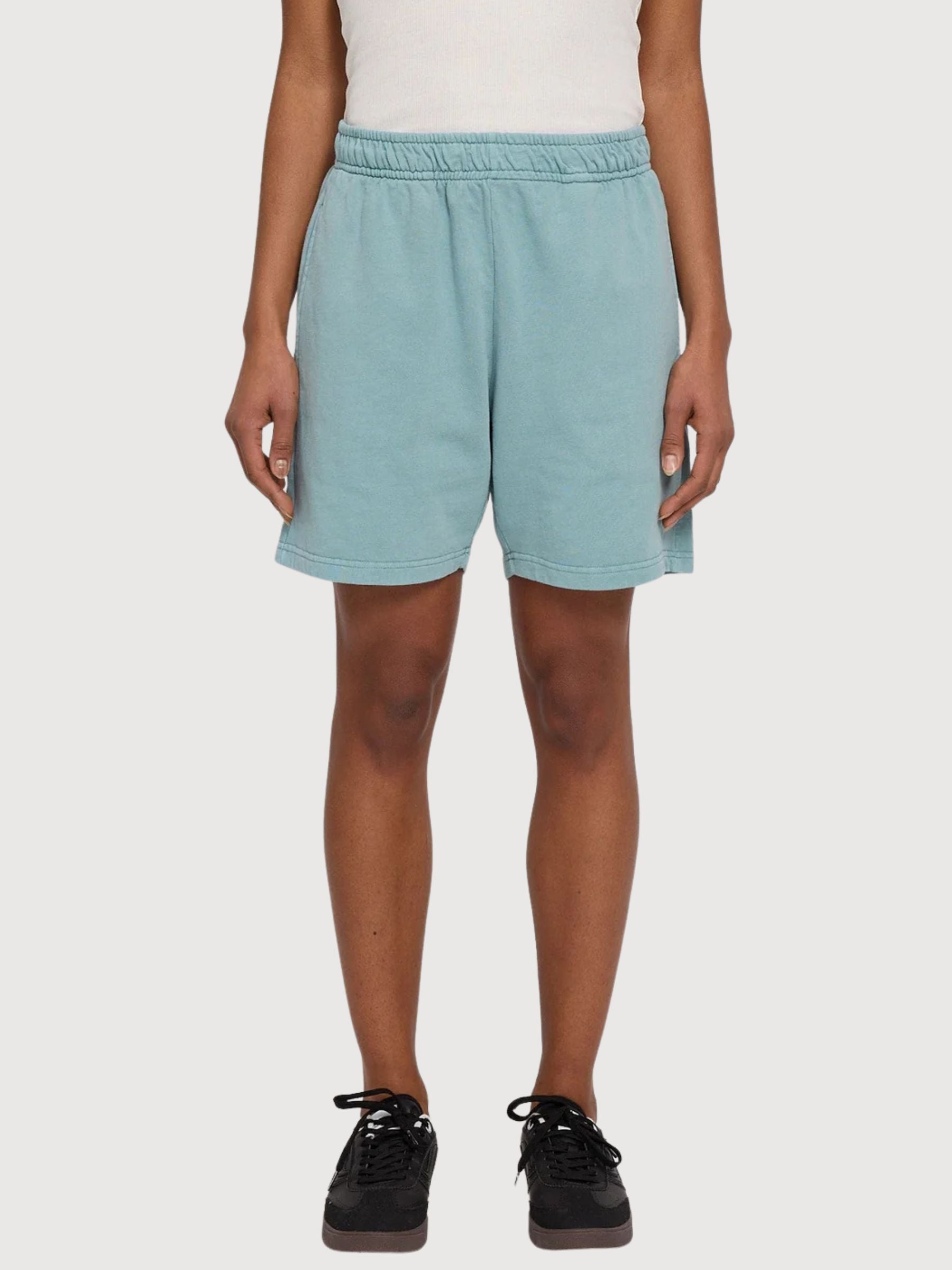 Shorts Genderless Natural Dye Turquise | Mazine
