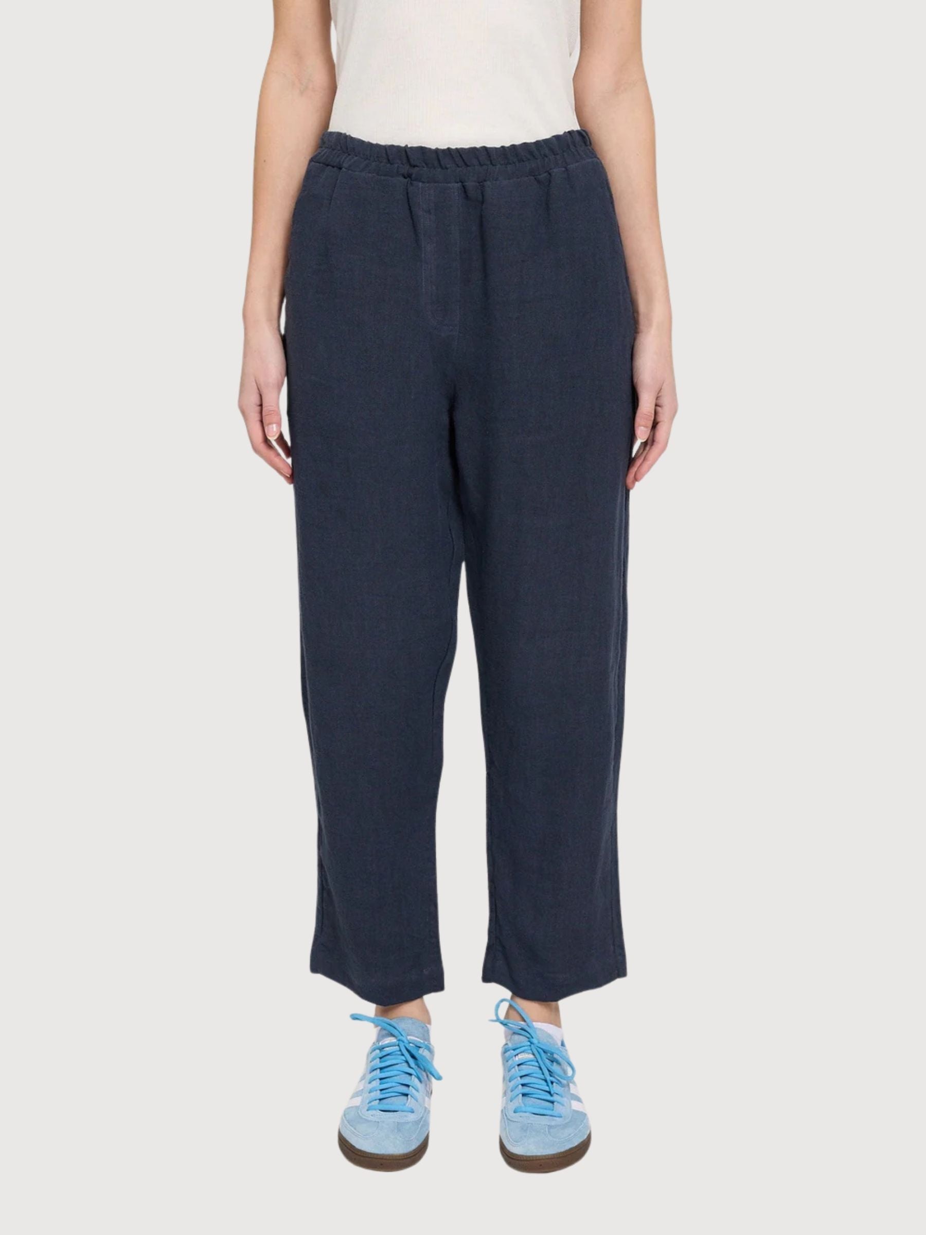 Pantaloni da donna a gamba dritta in lino blu inchiostro | Mazine