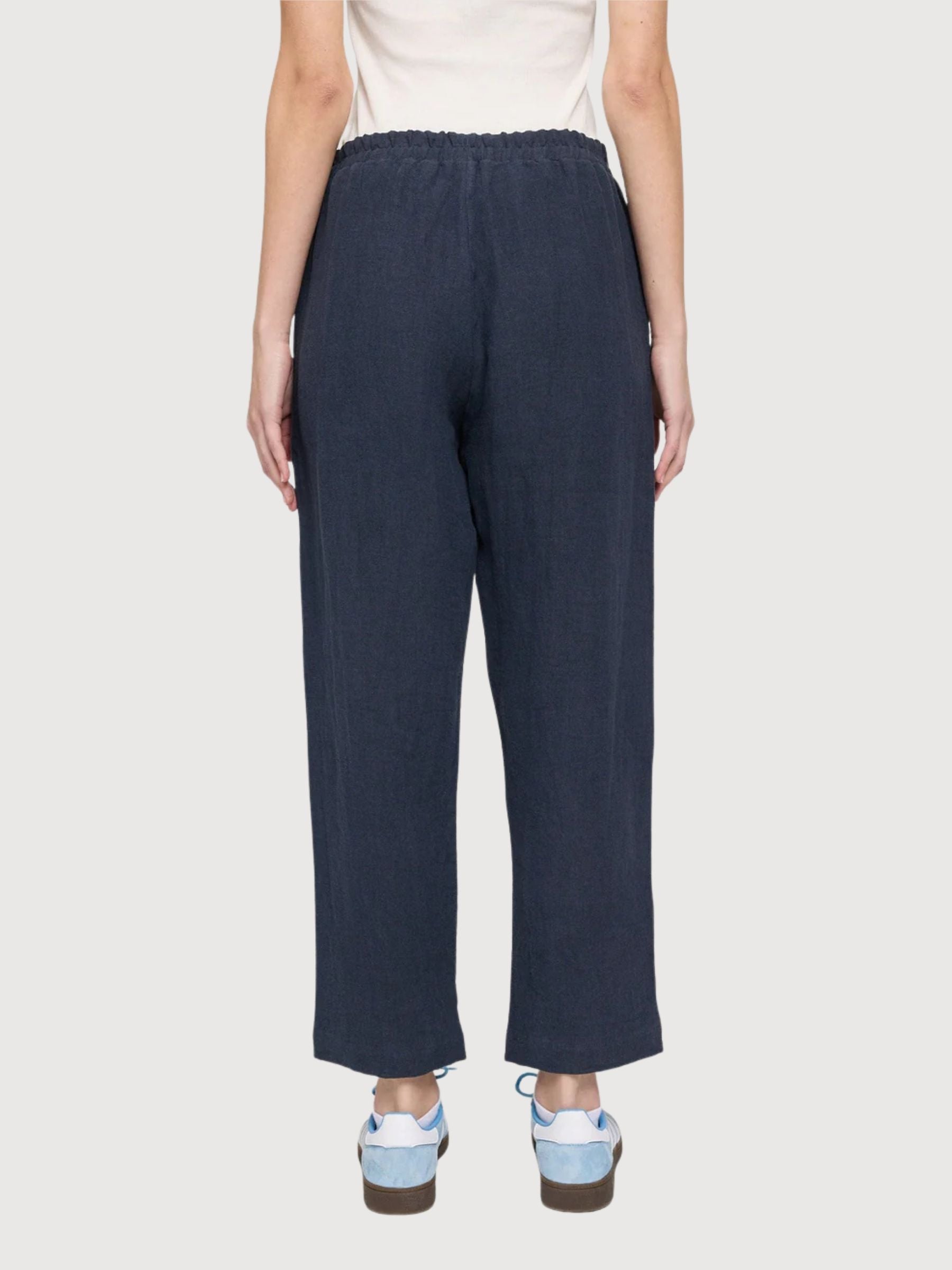 Pantaloni da donna a gamba dritta in lino blu inchiostro | Mazine