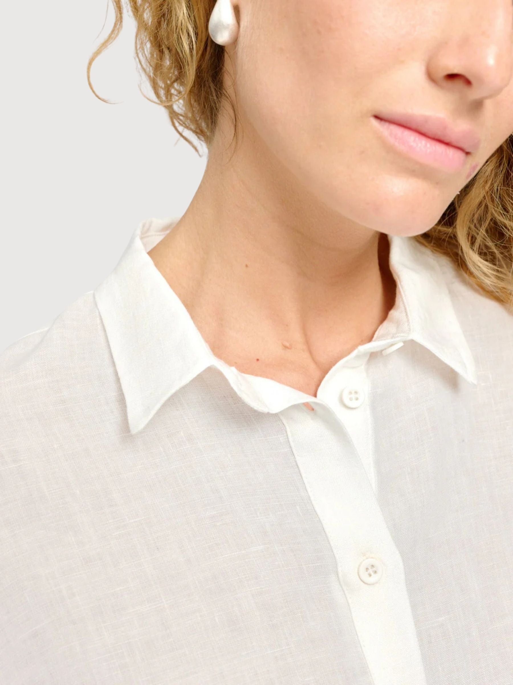 Camicia a maniche corte in lino da donna, bianco brillante | Mazine