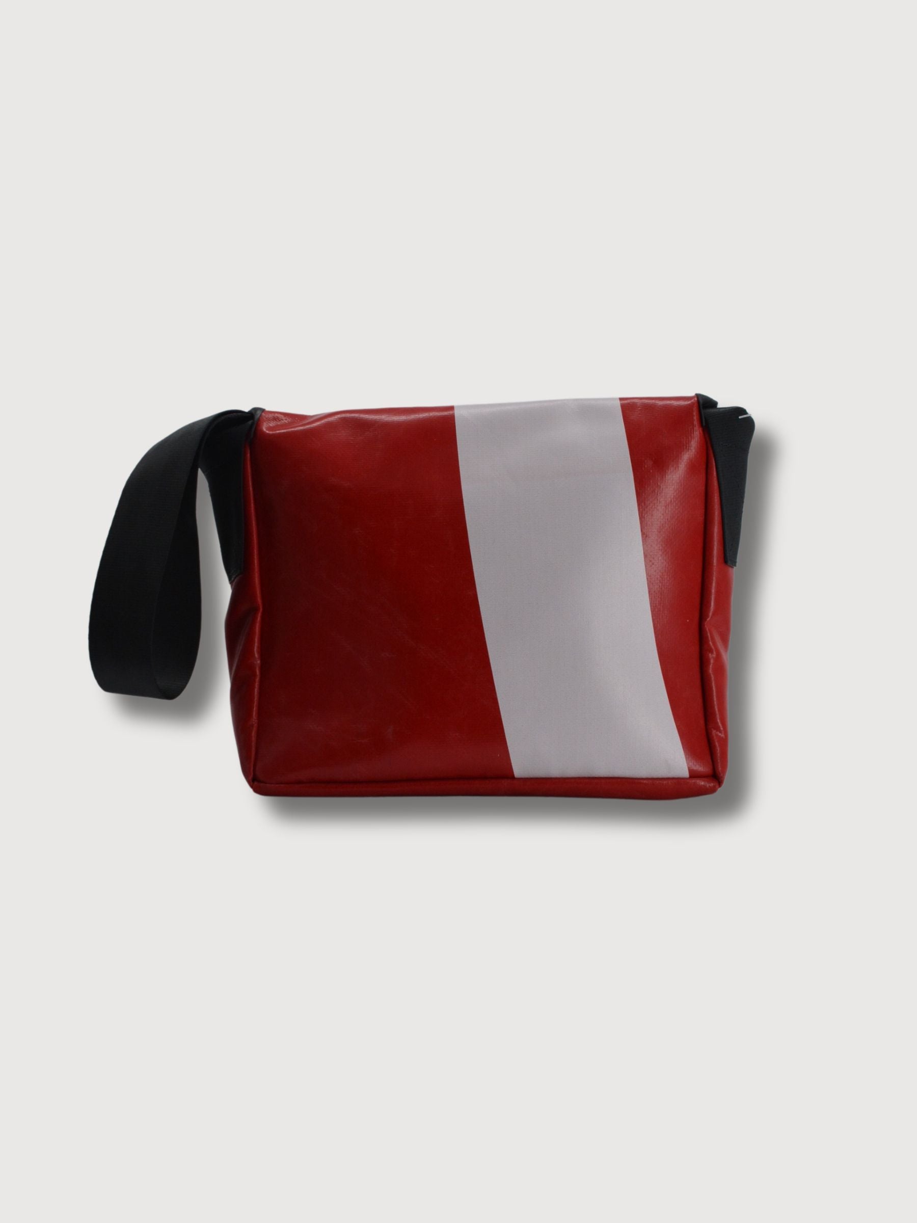 Bag F11 Lassie Red White Line In Used Truck Tarps | Freitag