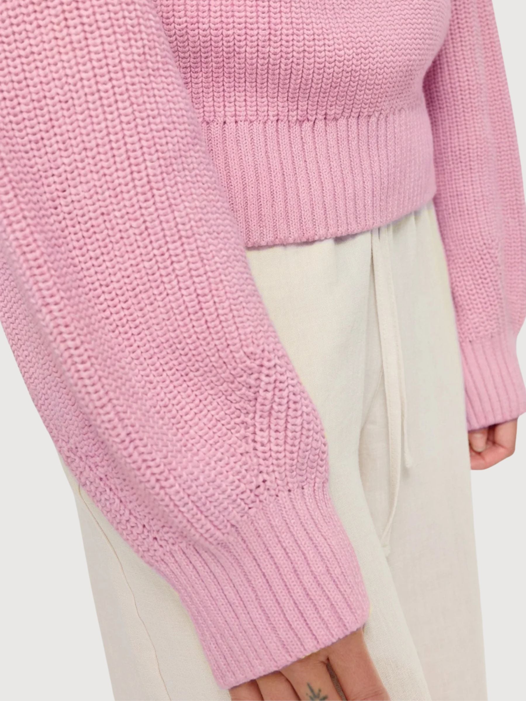 Maglione da donna a maglia grossa color rosa cipria | Mazine