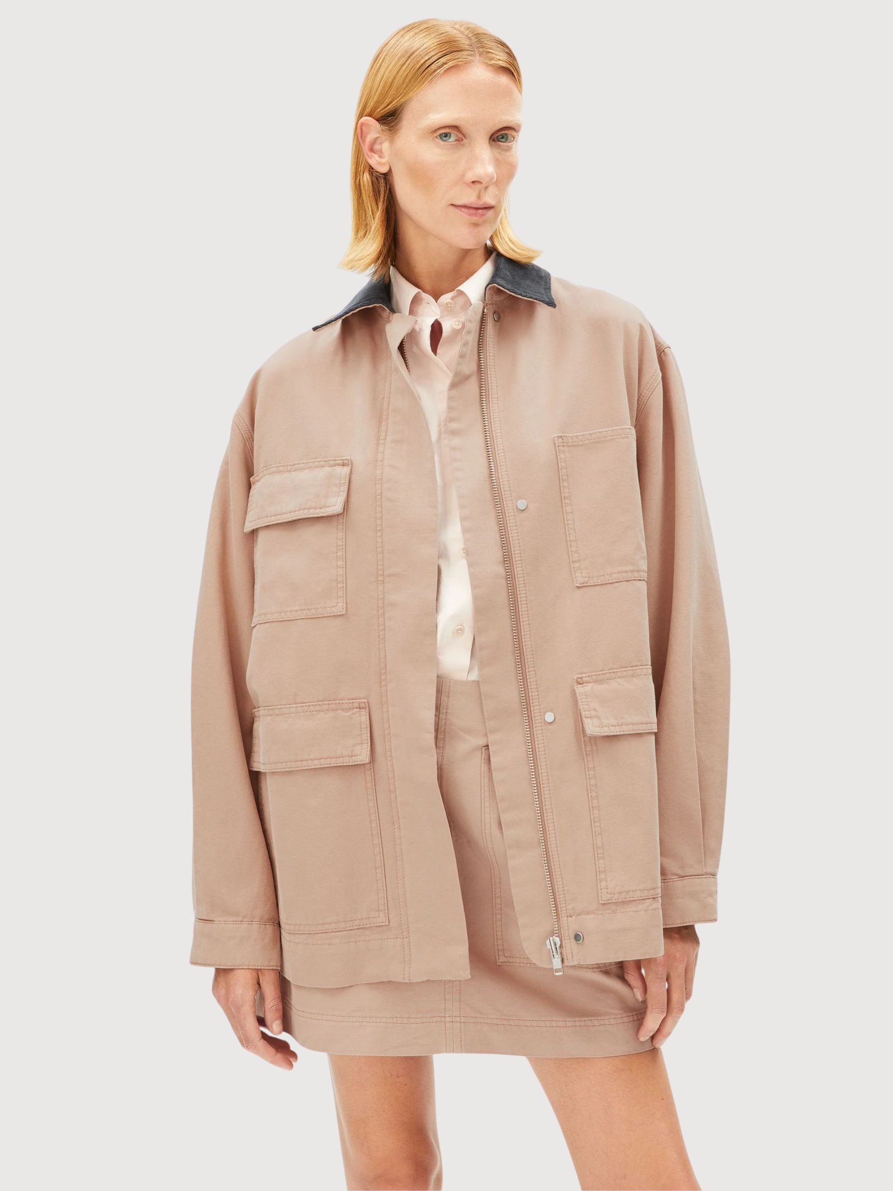 Arbeitsjacke aus Canvas Farbe True Camel | Armedangels