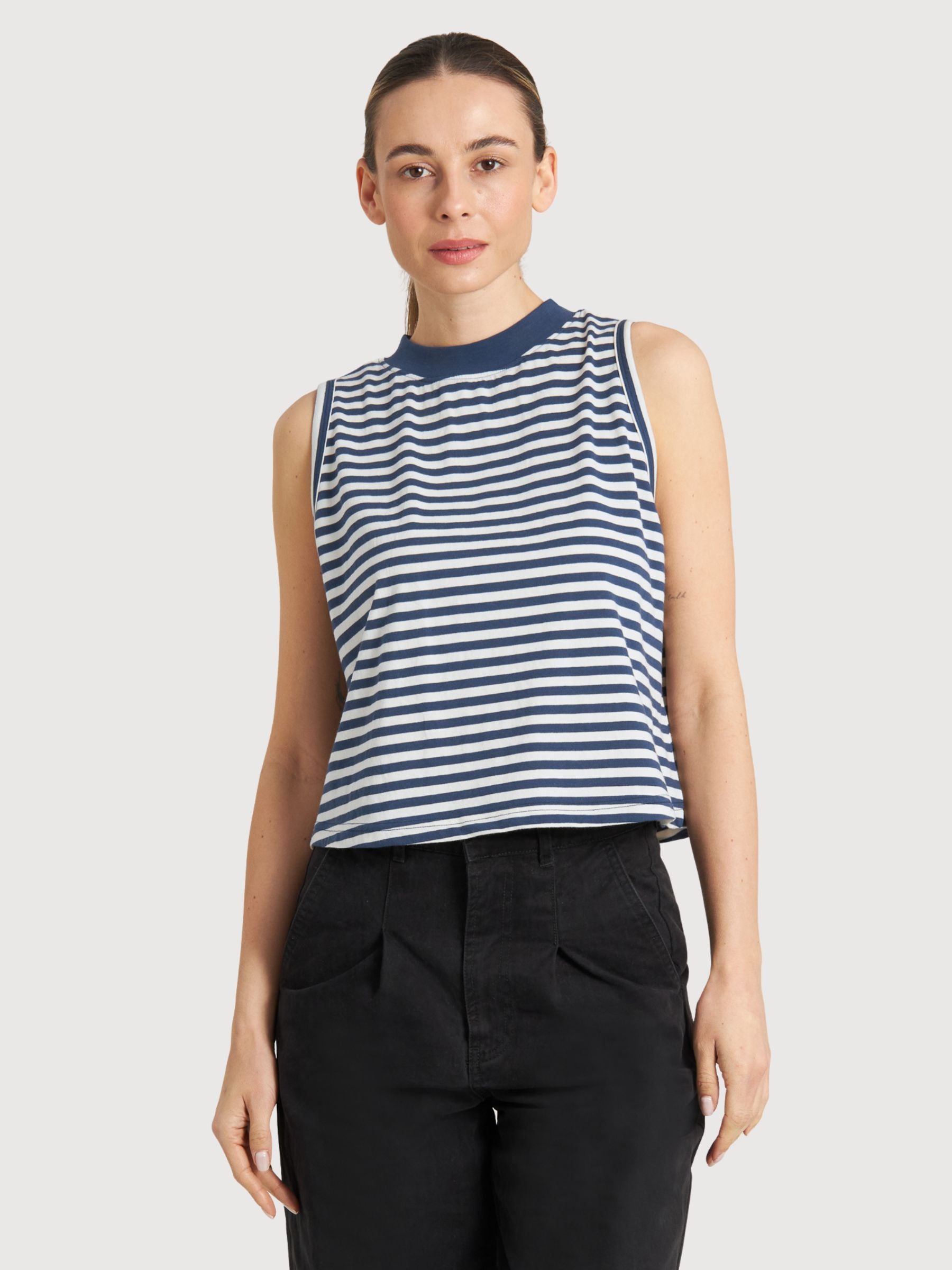 Top Namsos Stripes Insignia Blue | DEDICATED