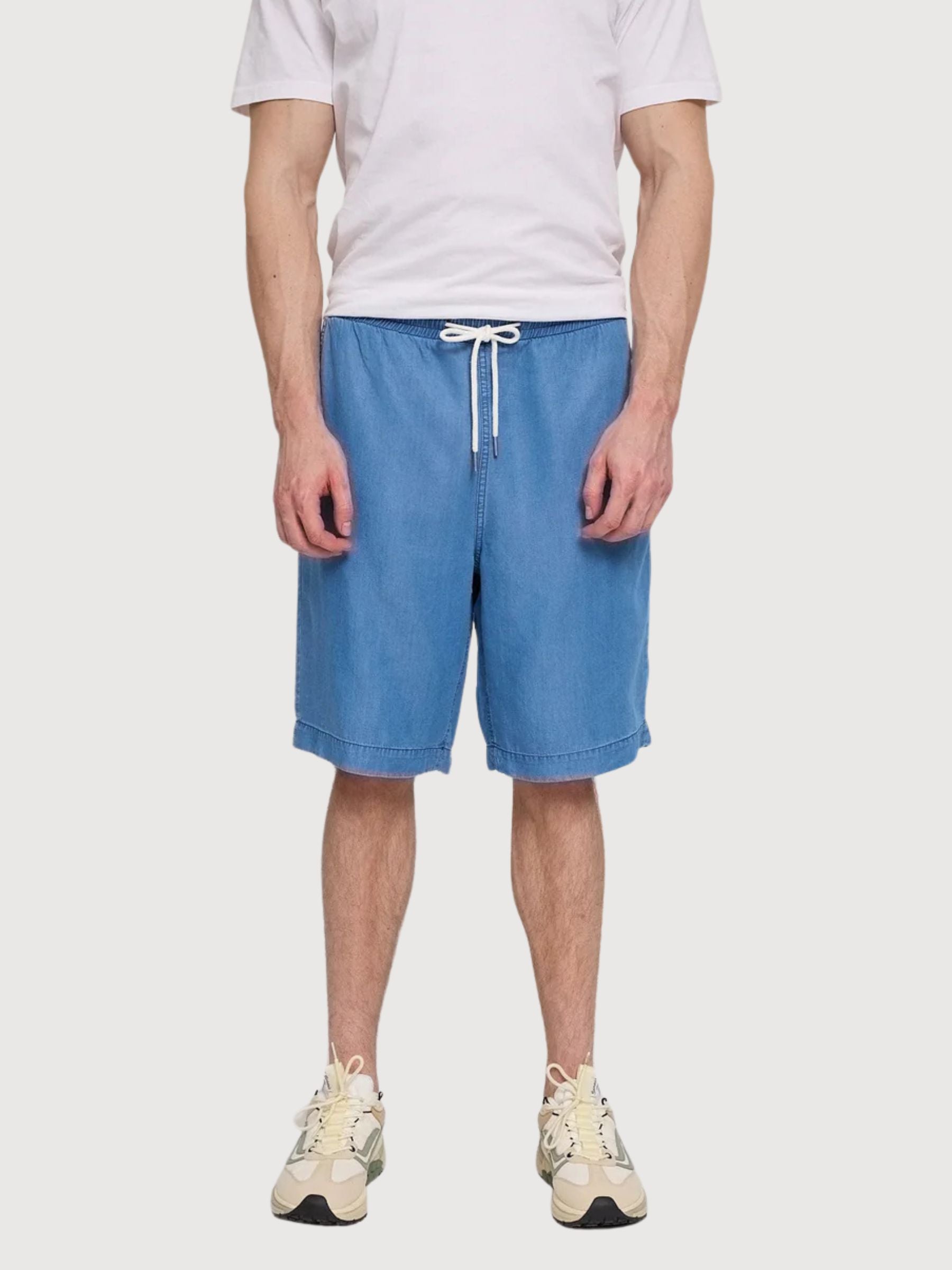 Pantaloncini in denim da uomo, modello pull-on, blu scuro | Mazine