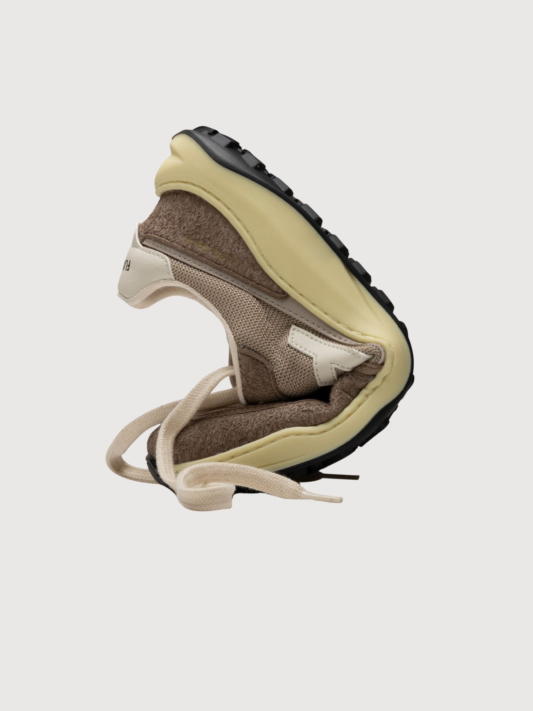 Sneaker Zero Drop Brown Unisex | Flamingos Life