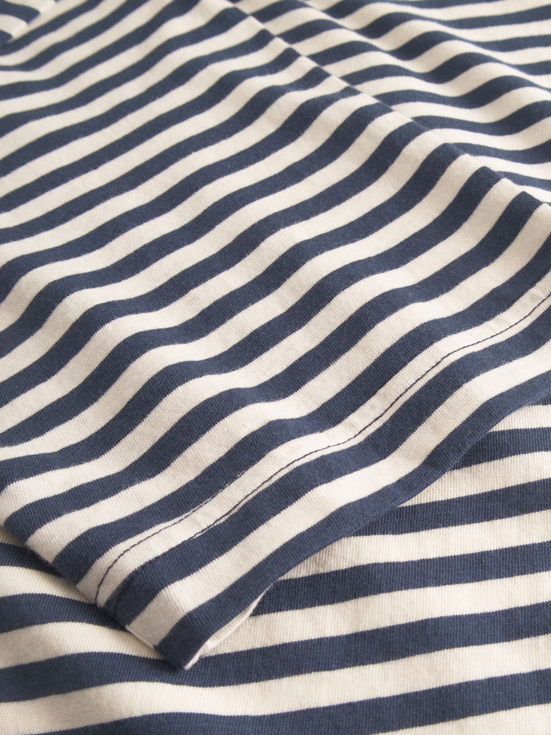 T-shirt Vadstena Stripes Insignia Blue | Dedicated