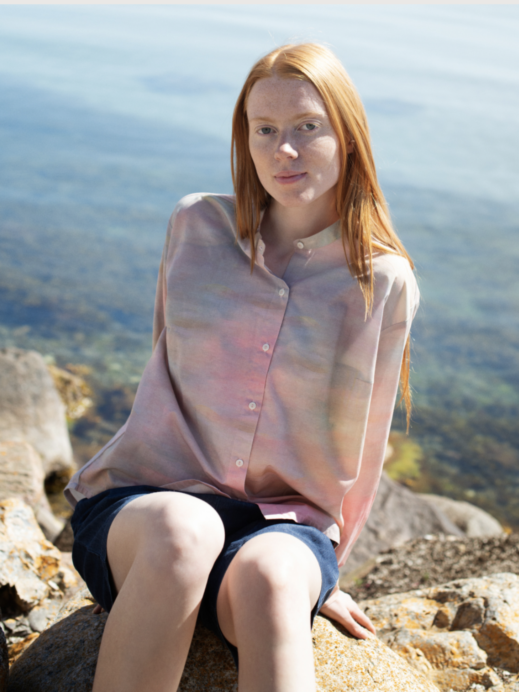 Women's Loose Shirt in Dawn   Organic Cotton Light Woven | SERENDIPITY