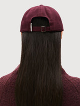 Cap Yenaas Bold Dark Cranberry Organic Cotton | Armedangels