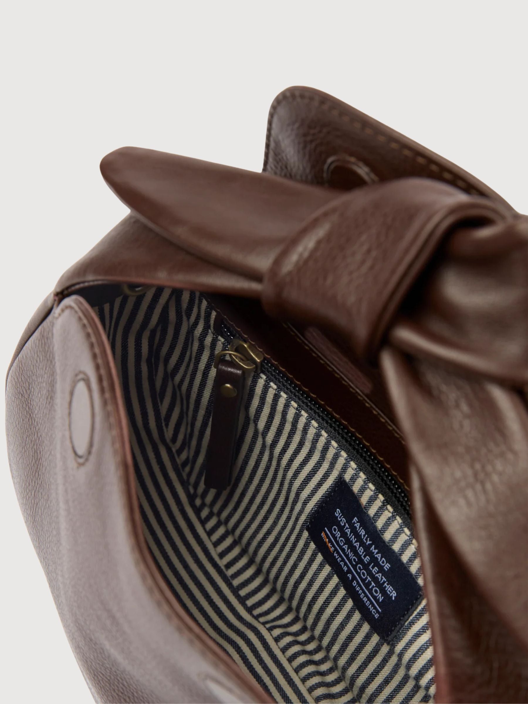 Bag Coco Croissant Dark Brown | O My Bag