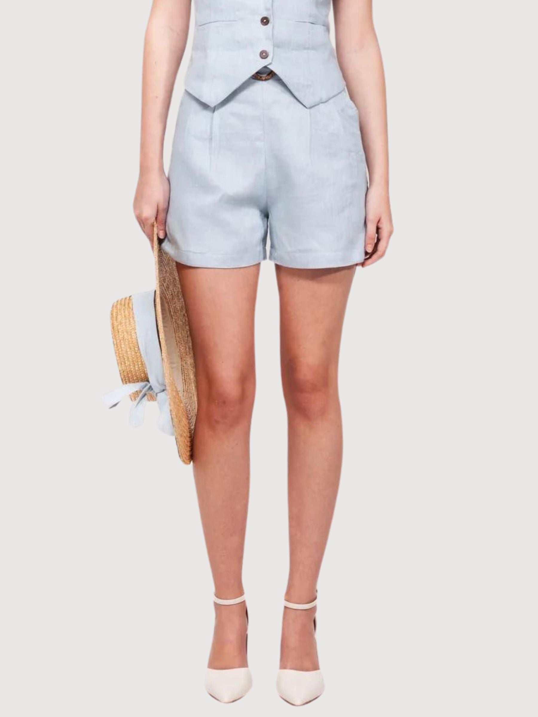 Tulip Shorts Light Blue Linen | Balaquin