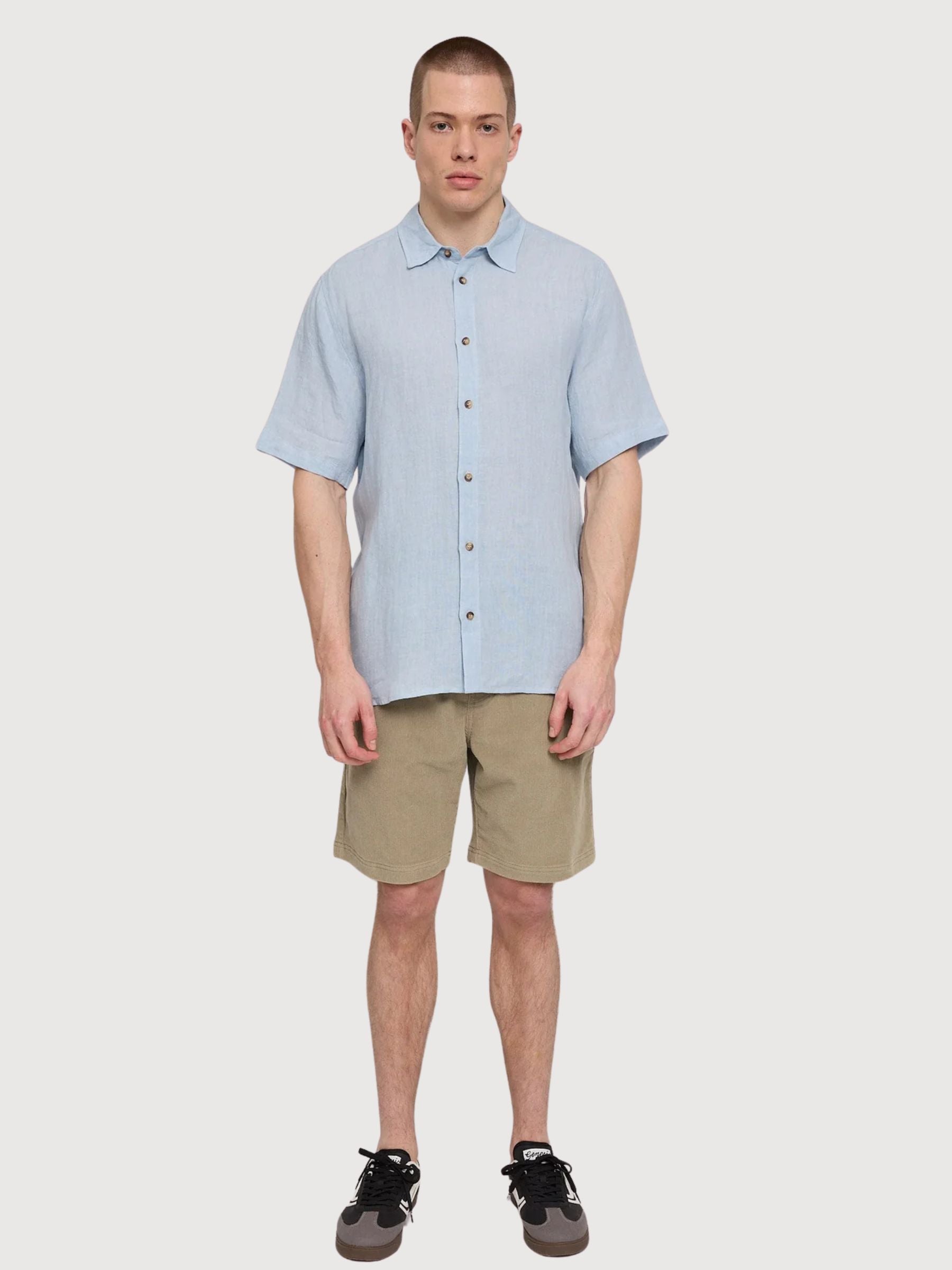 Camicia a maniche corte in lino da uomo azzurro pastello | Mazine