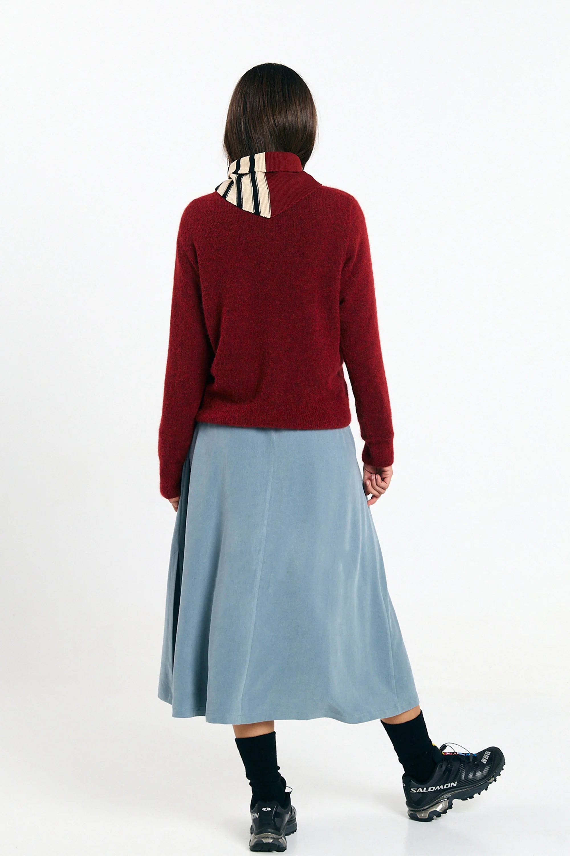 Cream Babol Jumper Brick sweater by SUITE13LAB with ribbed cuffs and neckline, displayed on a white background.