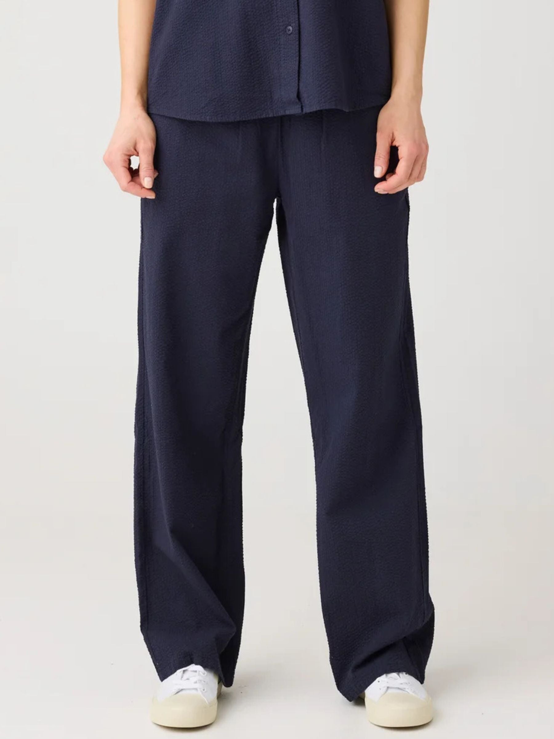 Pantalone in Seersucker di Cotone Organico POSEY | Knowledge Cotton Apparel