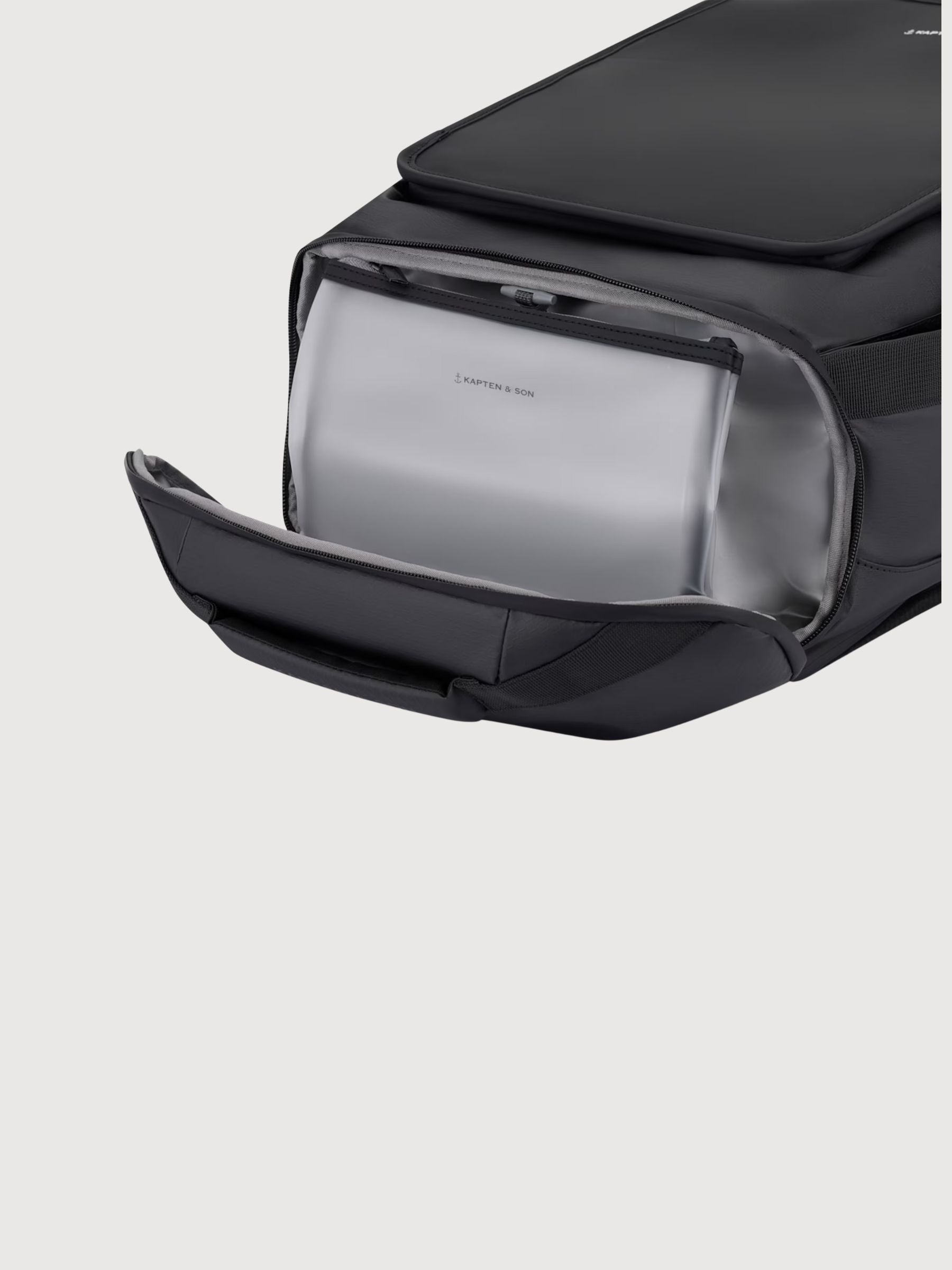 Backpack Lisbon Duffle Small Black | Kapten & Son