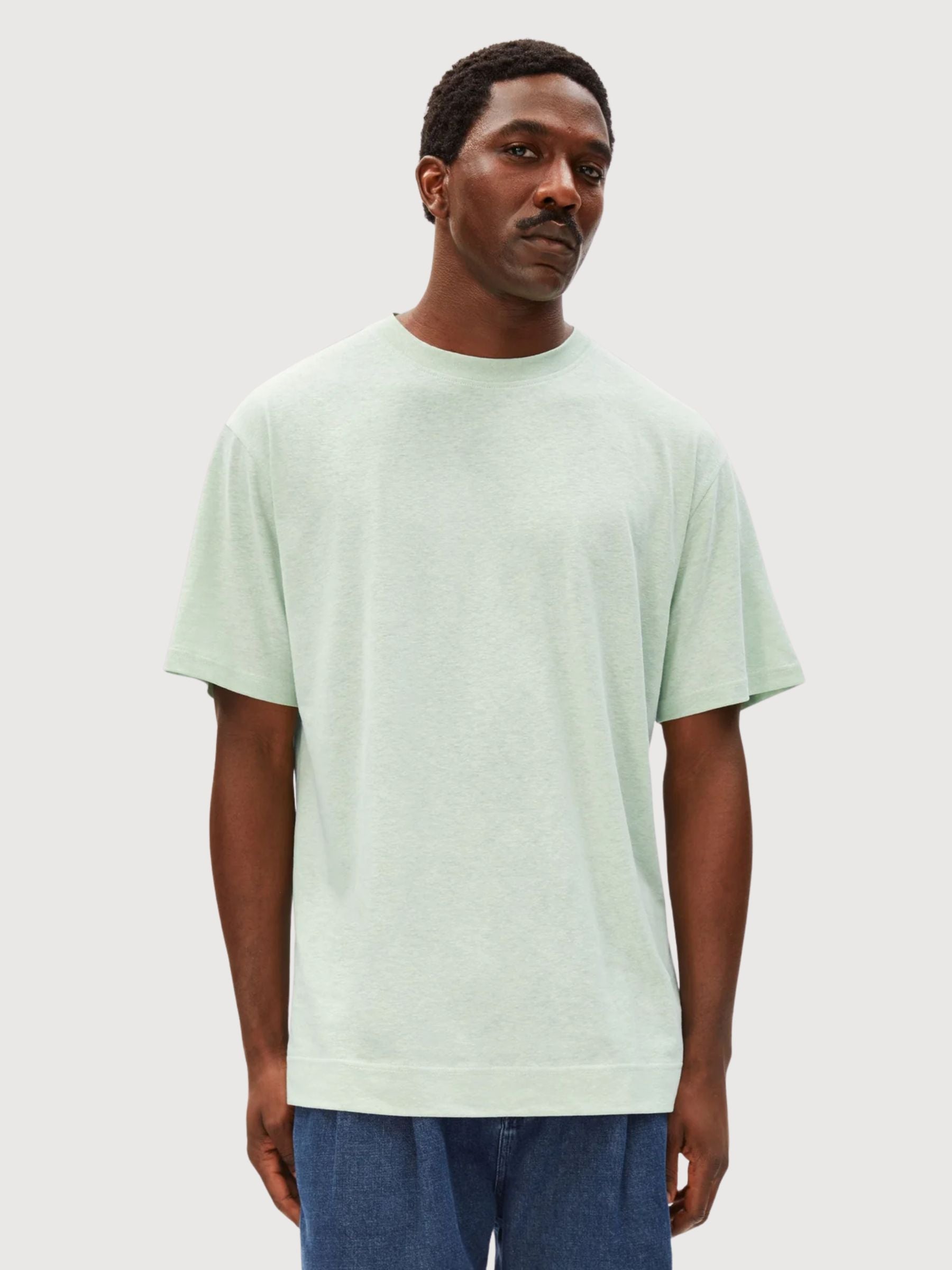 T-Shirt Maarkos Line Blend Foam Man | Armedangels