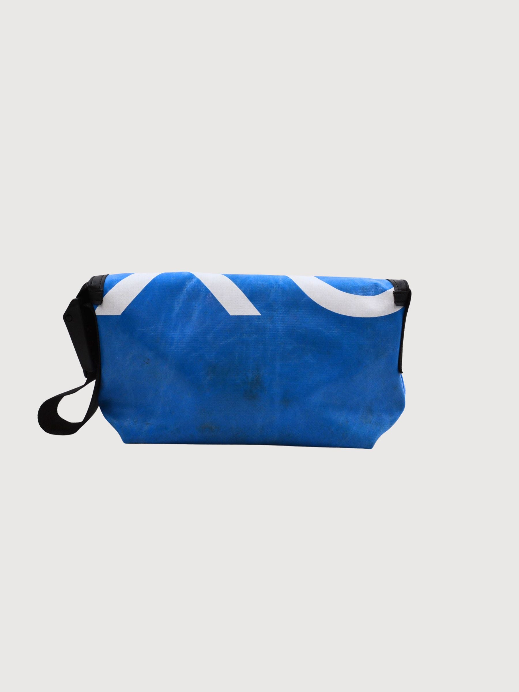 HAWAII FIVE-0 Blue White | Freitag