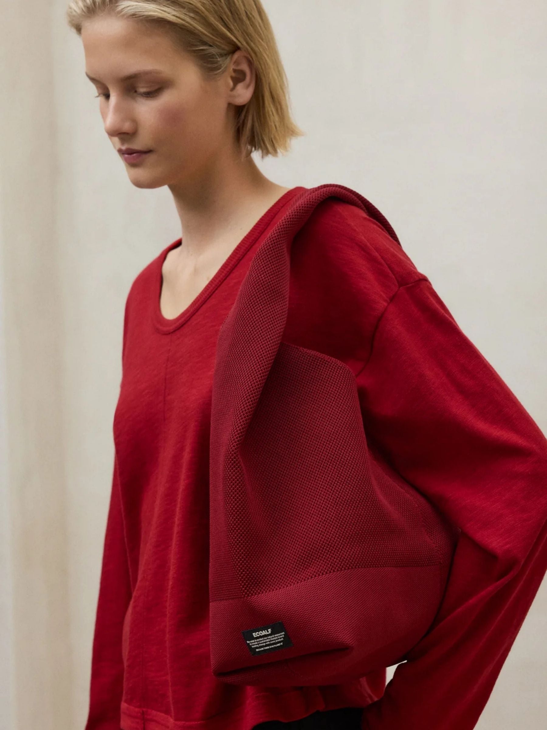 Umhängetasche Tika Big Red | Ecoalf