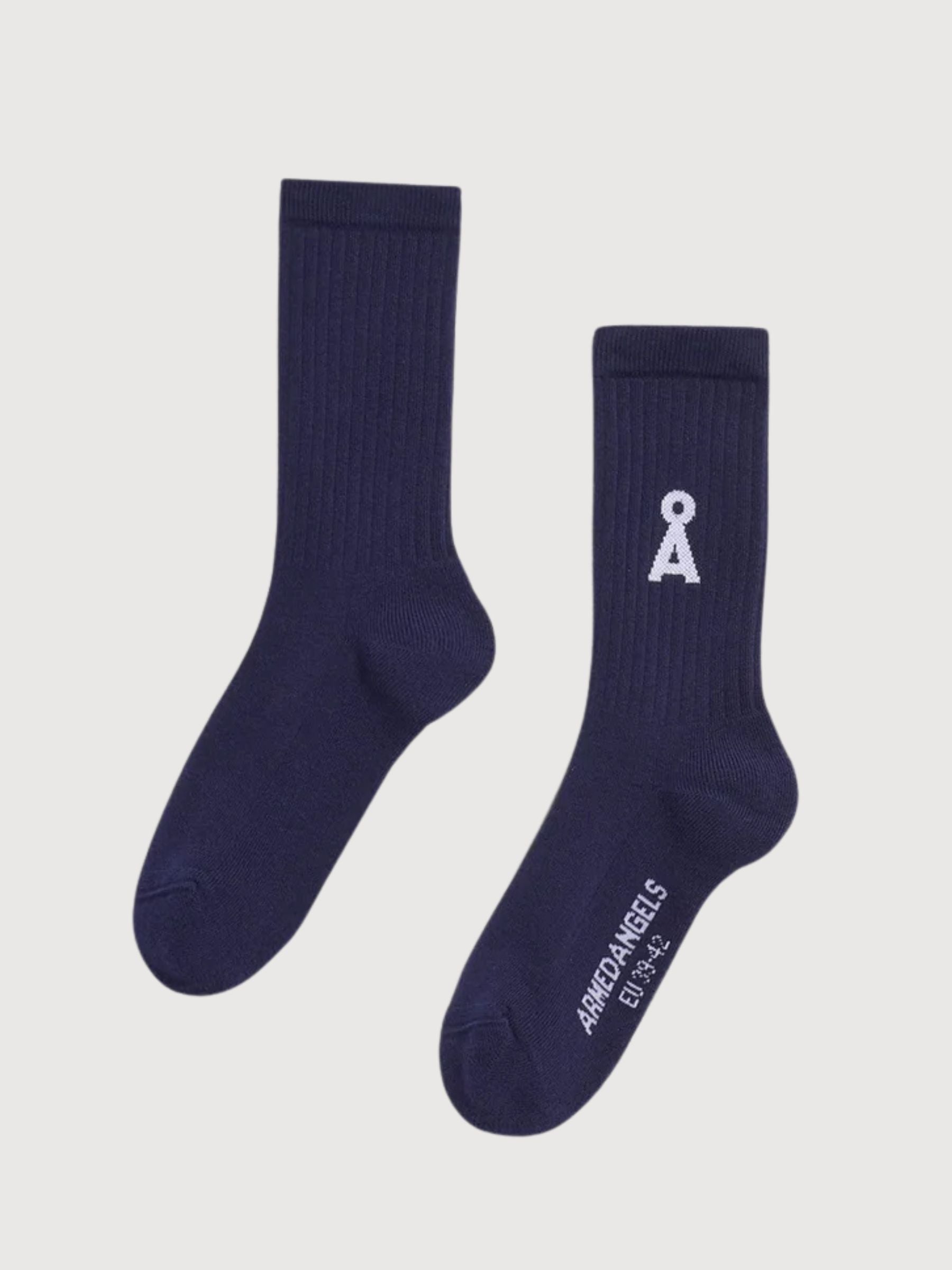 Socks Saamus Bold Tinted Navy | Armedangels