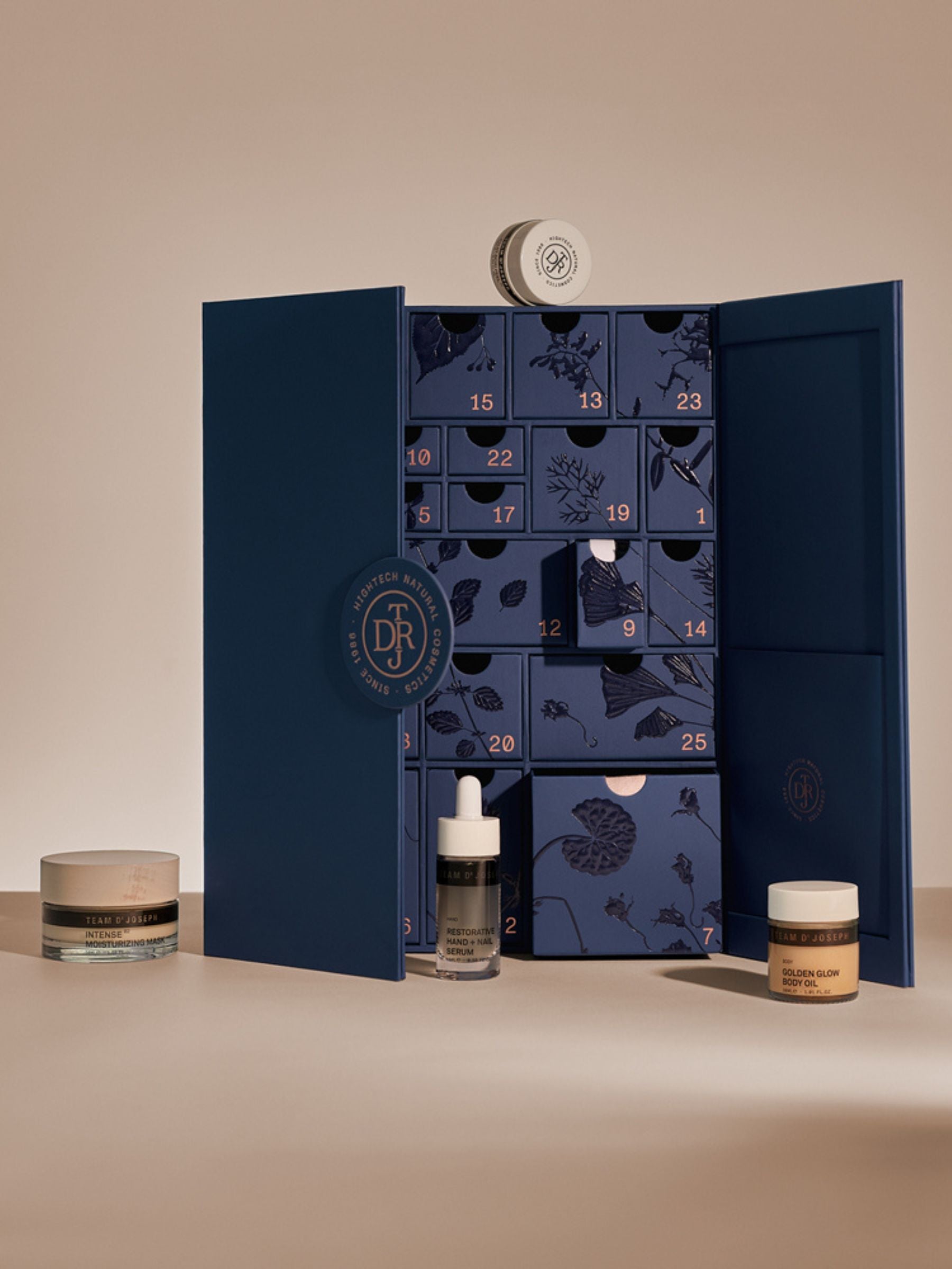 Advent Calendar 2025 | Team Dr Joseph