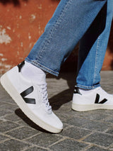 Schuhe V-10 White_black in veganem Leder | Veja