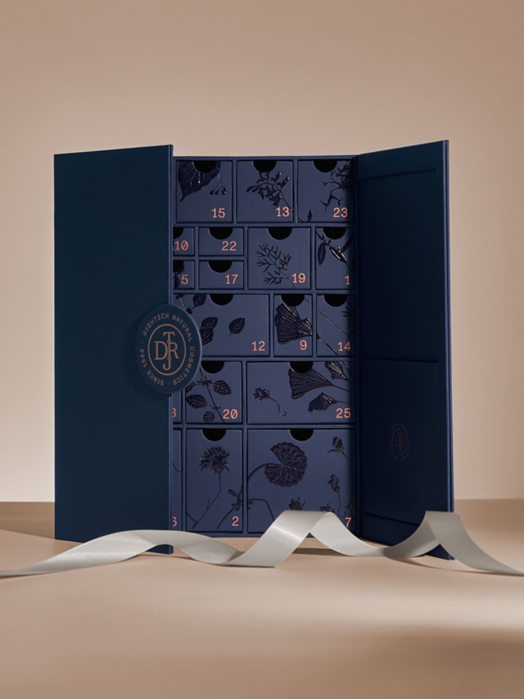 Advent Calendar 2025 | Team Dr Joseph