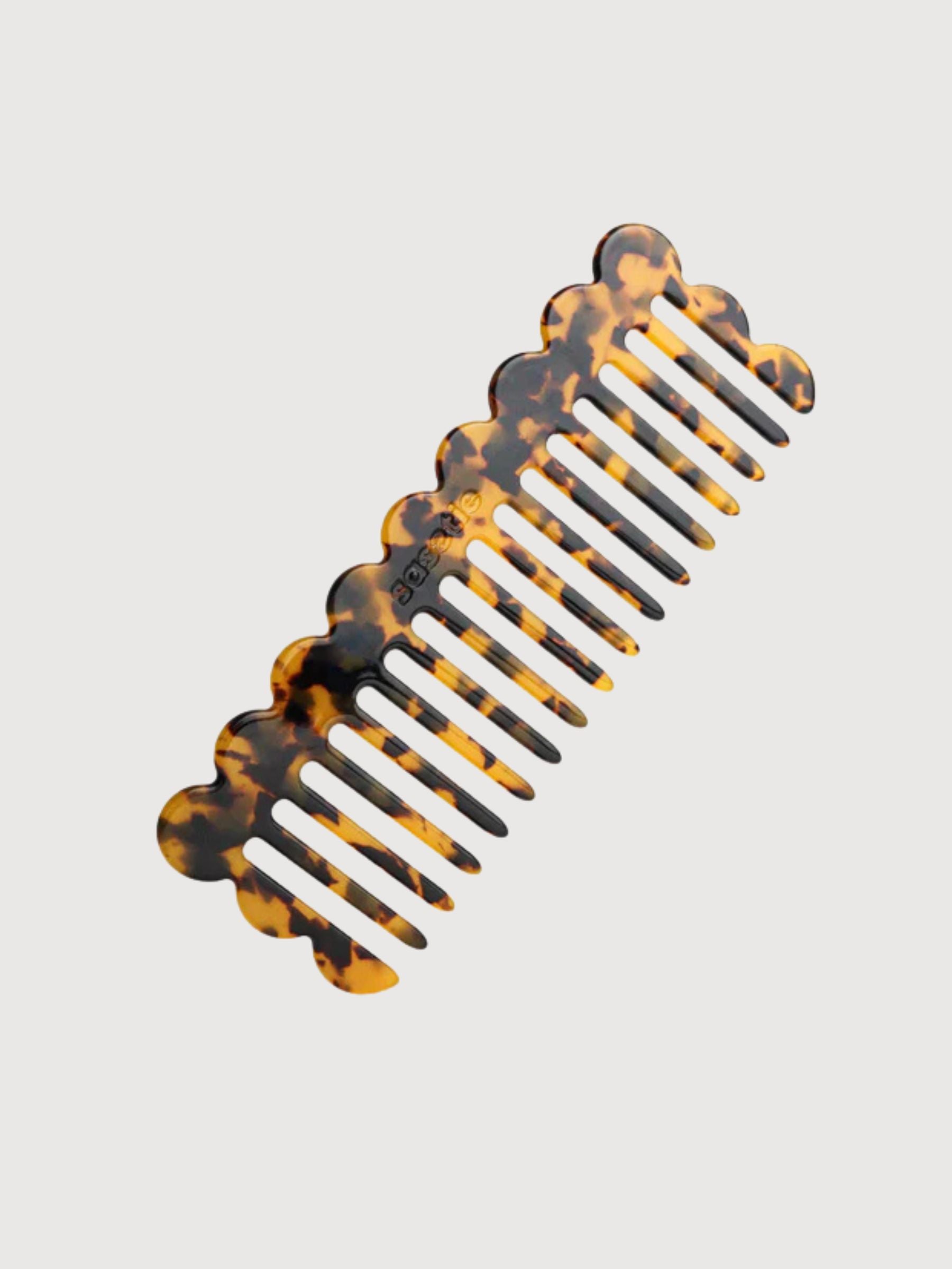 The Curved Comb Dark Cheetah | Sasstie