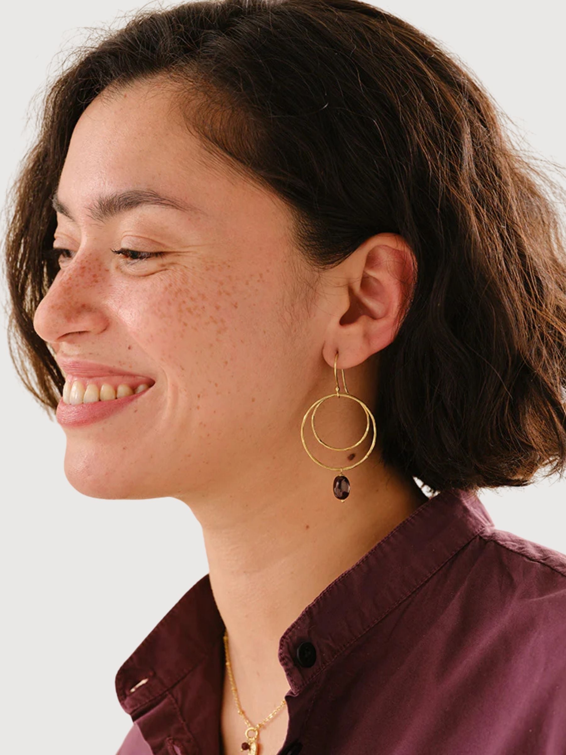 Enjoyable Earrings Garnet | A Beautiful Story