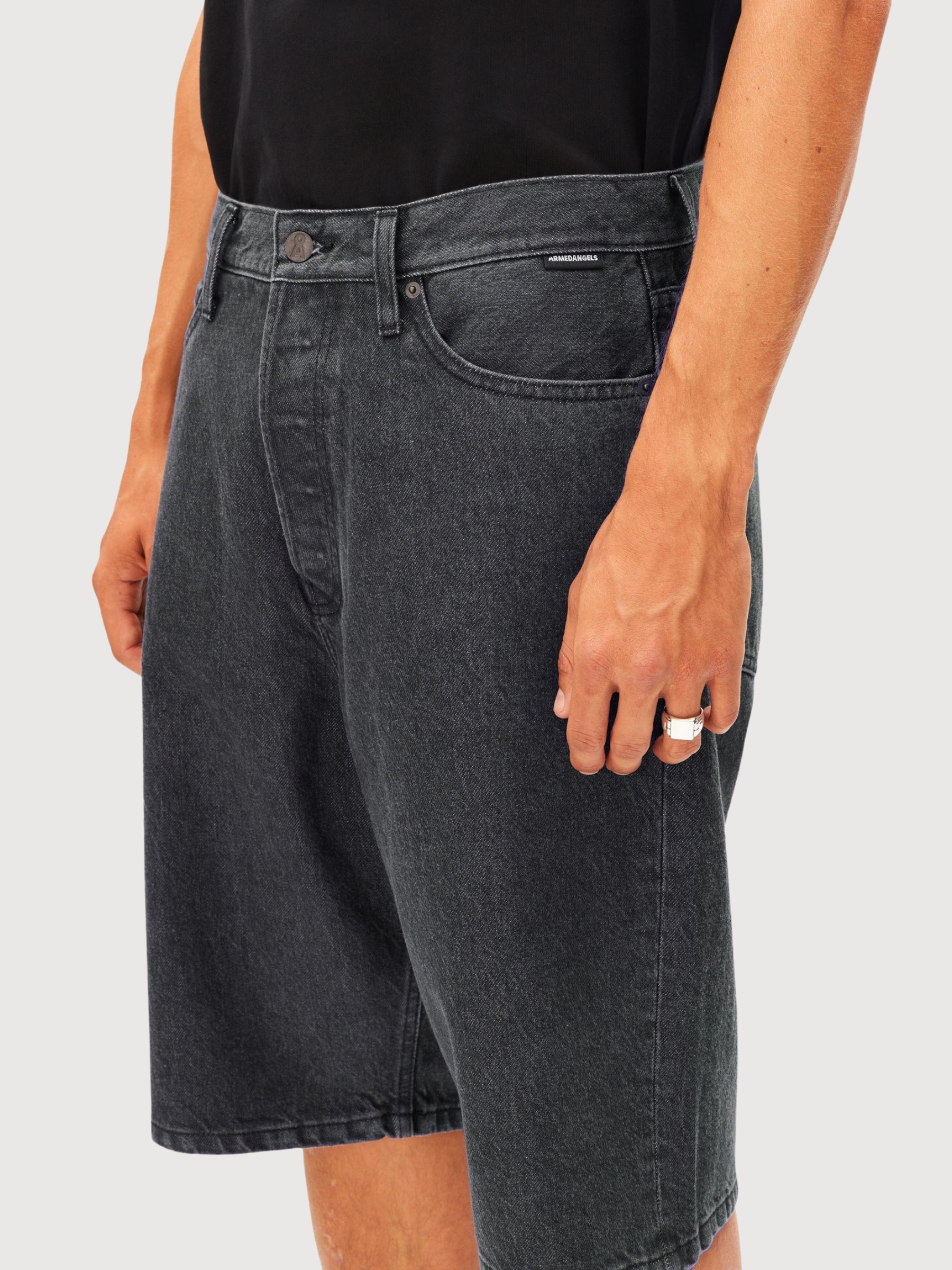 Jeans Corti Larghi Corno | Armedangels