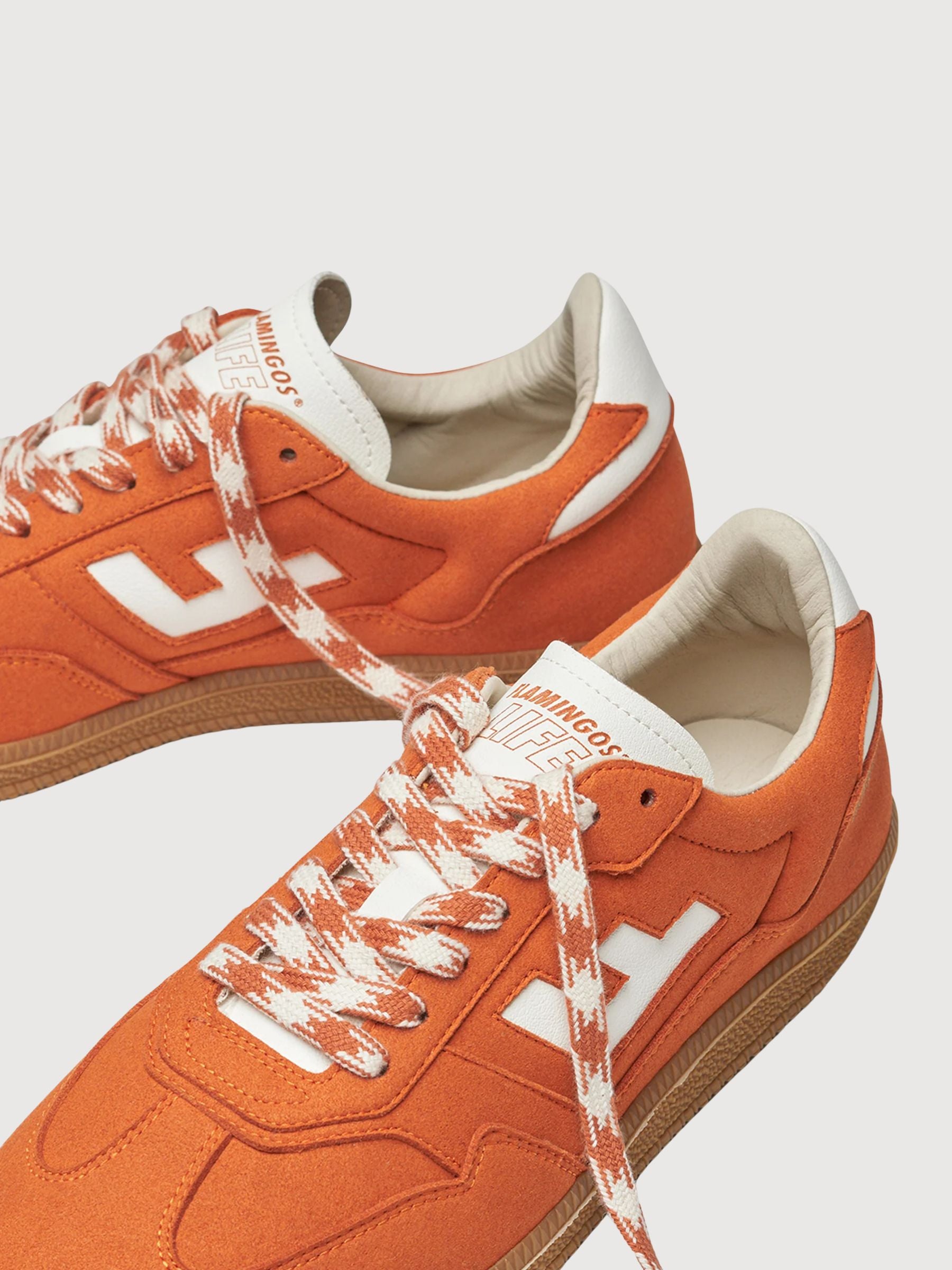 Sneaker Burela Slim Orange Unisex | Flamingos Life