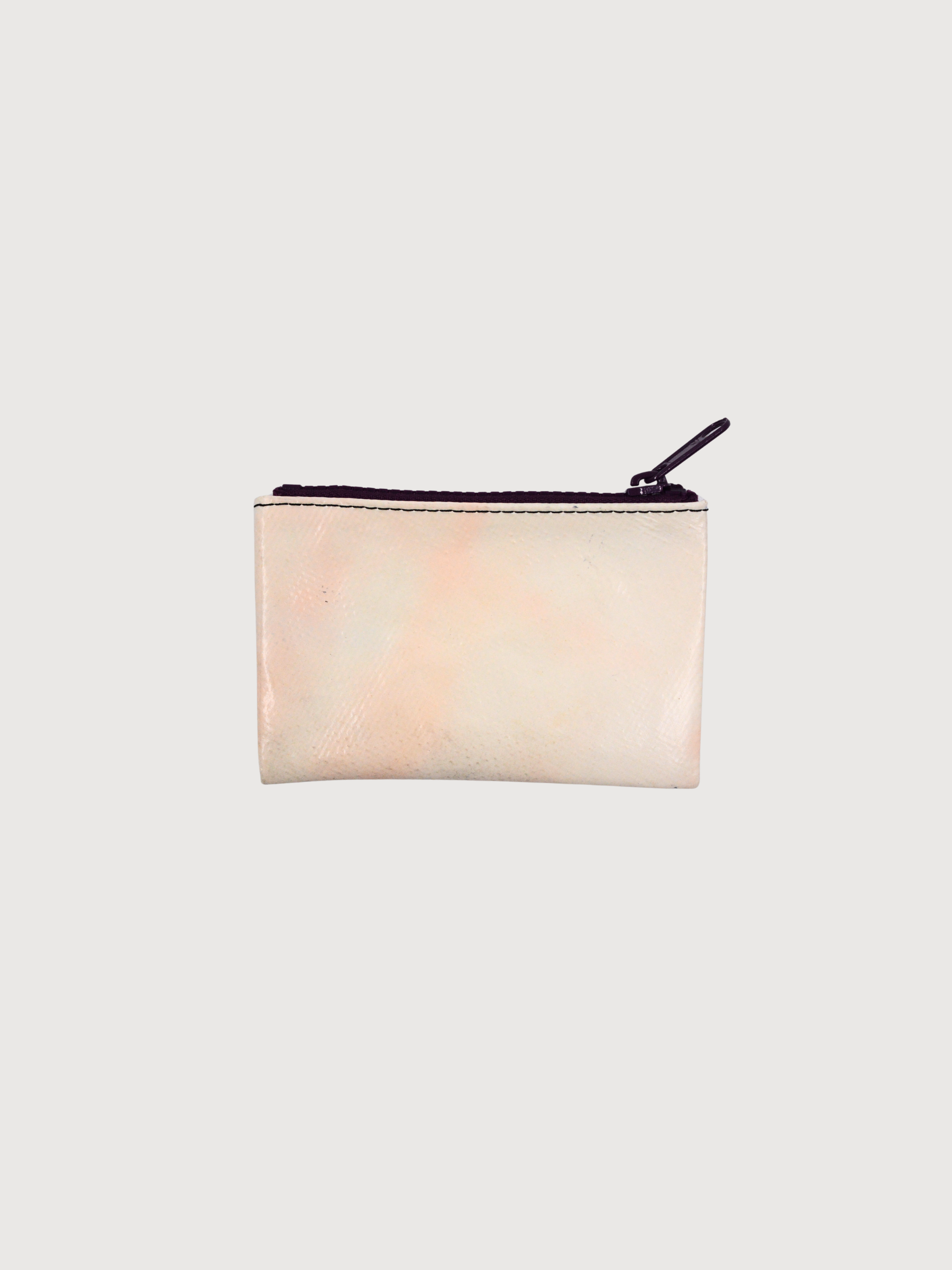 BLAIR White/Black Pouchette
