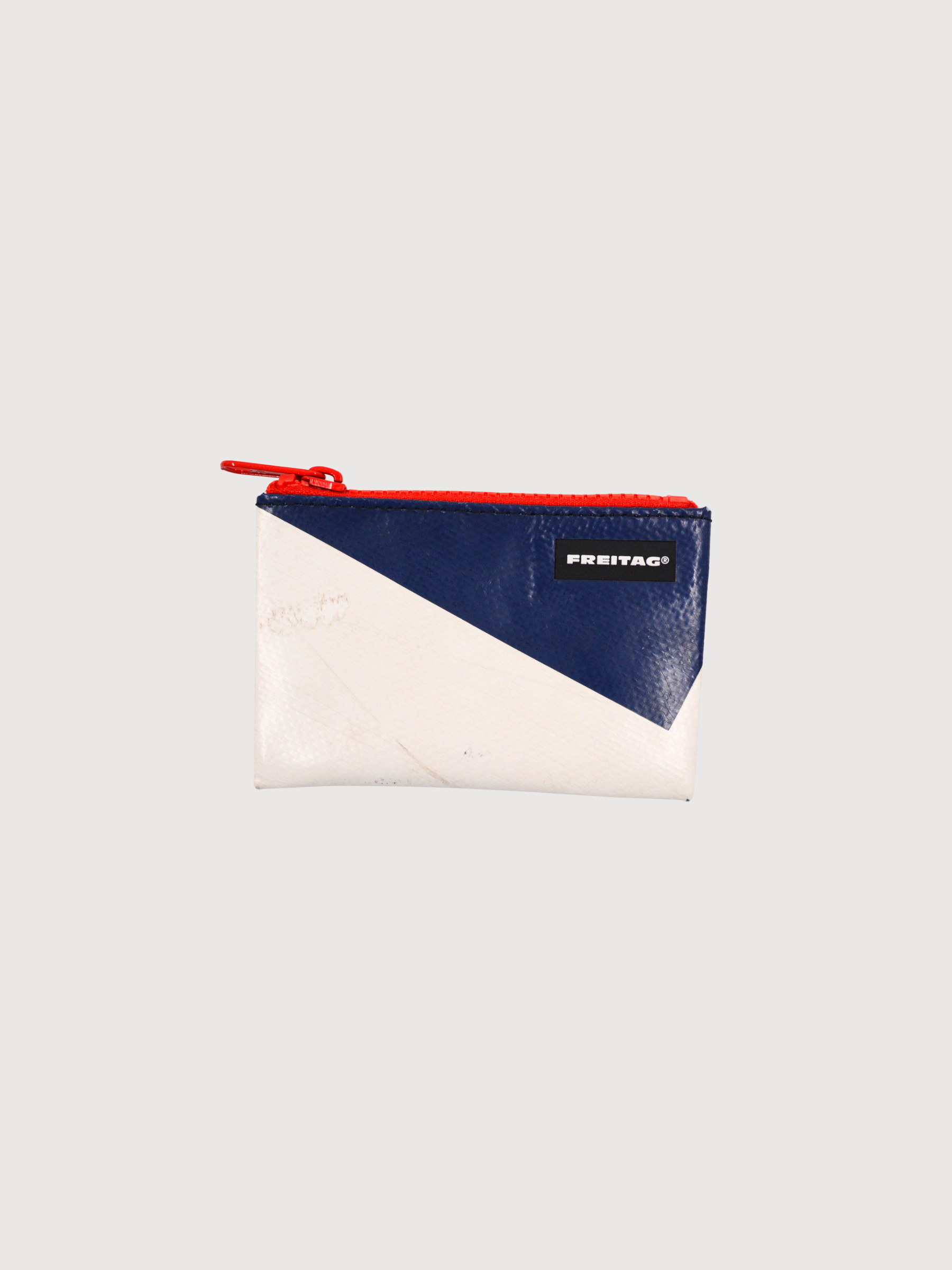 BLAIR White/Blue Pouchette | FREITAG