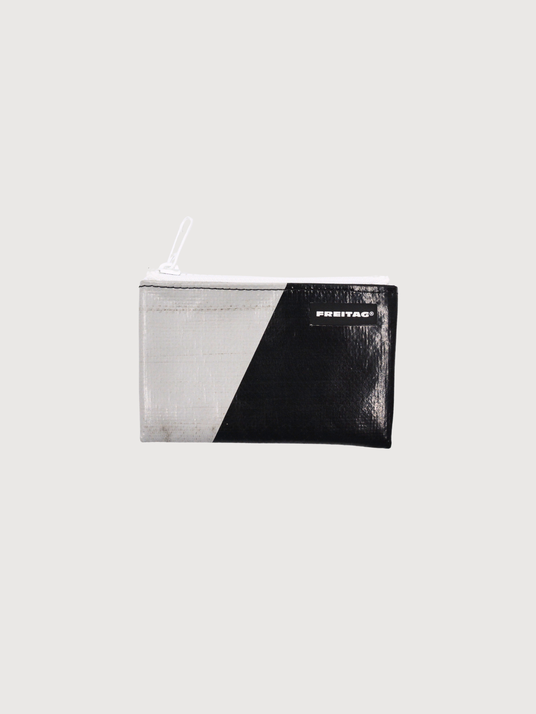 BLAIR Black/Grey Pouchette | FREITAG