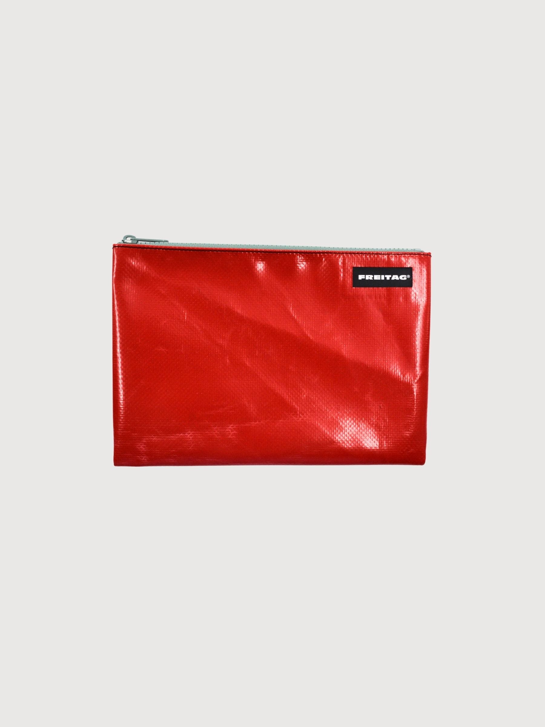 Pouchette Chuck Red | FREITAG