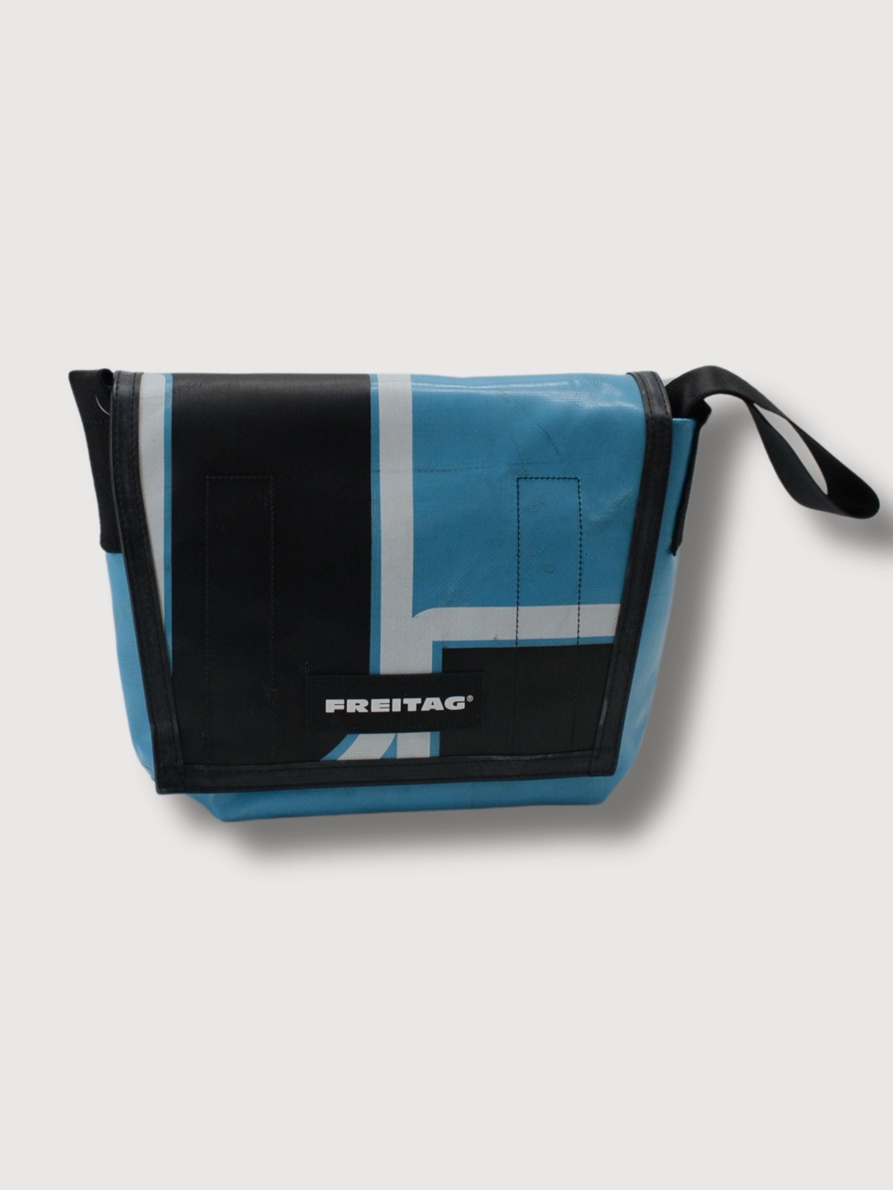 Bag F11 Lassie Blue Light, White & Black In Used Truck Tarps | Freitag