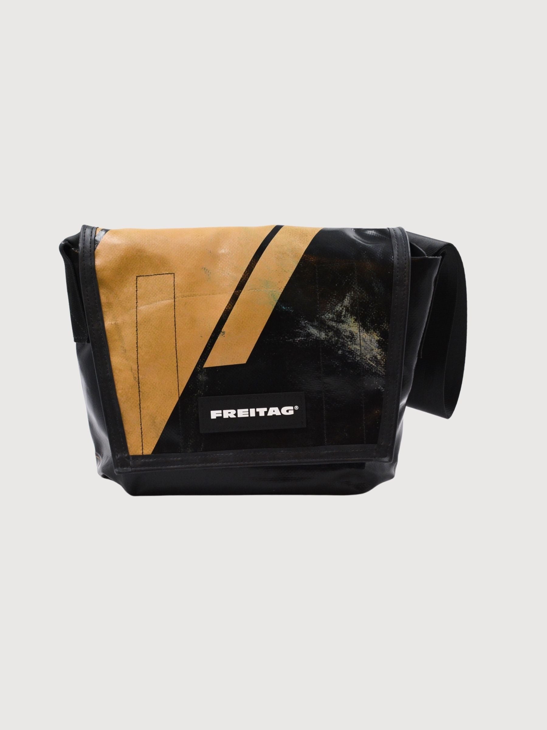 Messenger Bag Lassie Black/Gold | Freitag