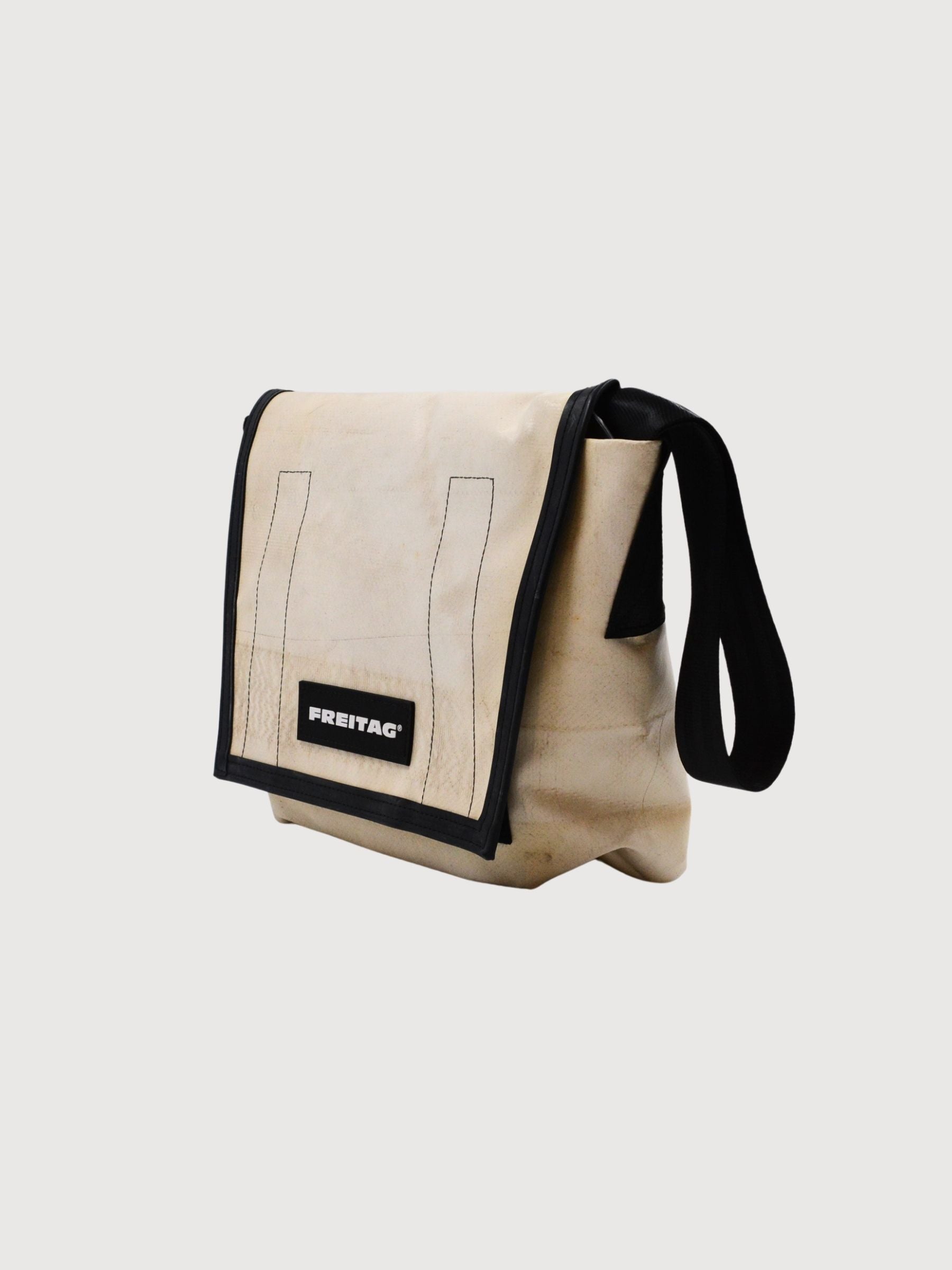 Messenger Bag Lassie White | Freitag