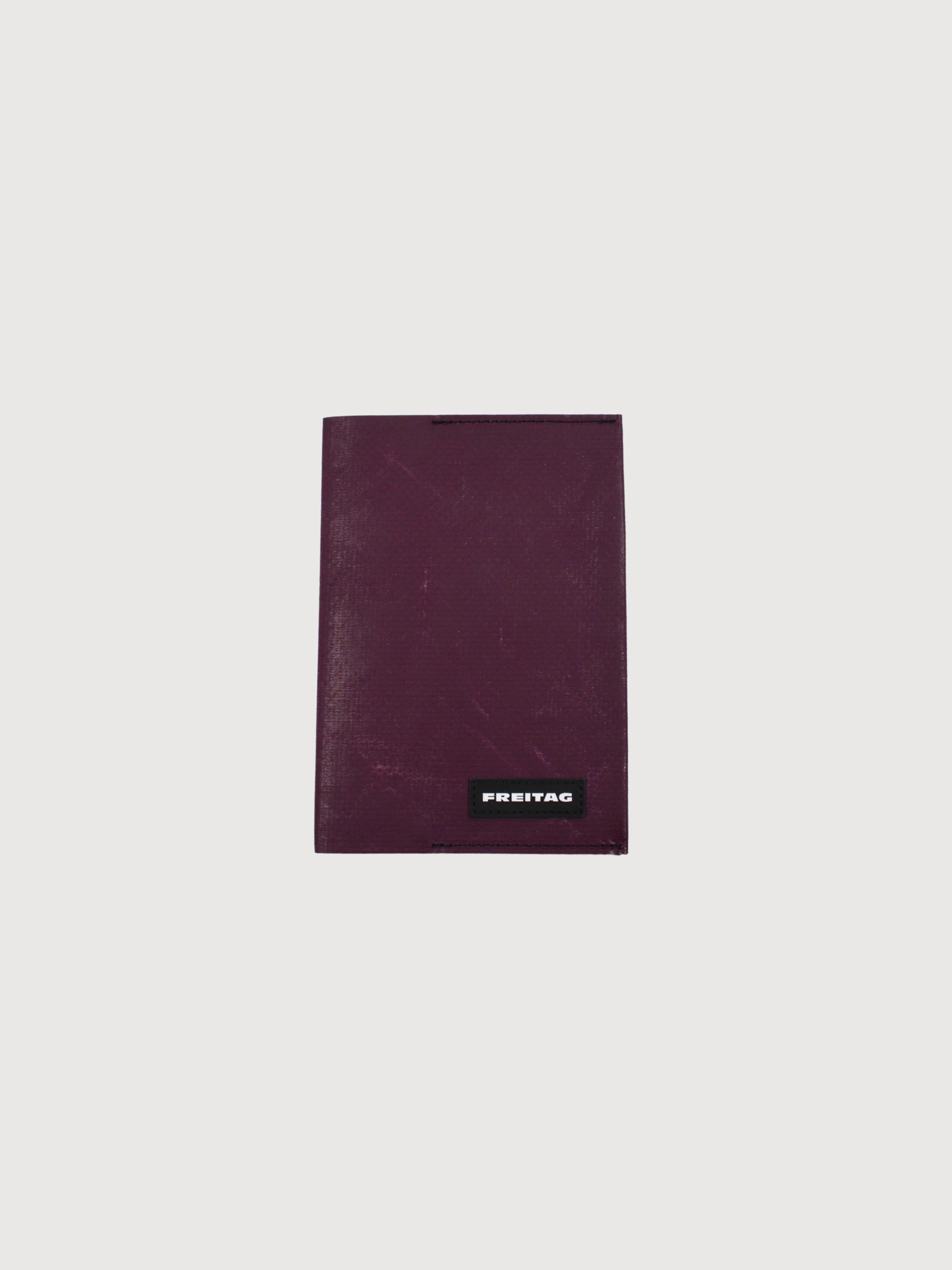 Passport Sleeve Explorer Dark Purple | Freitag