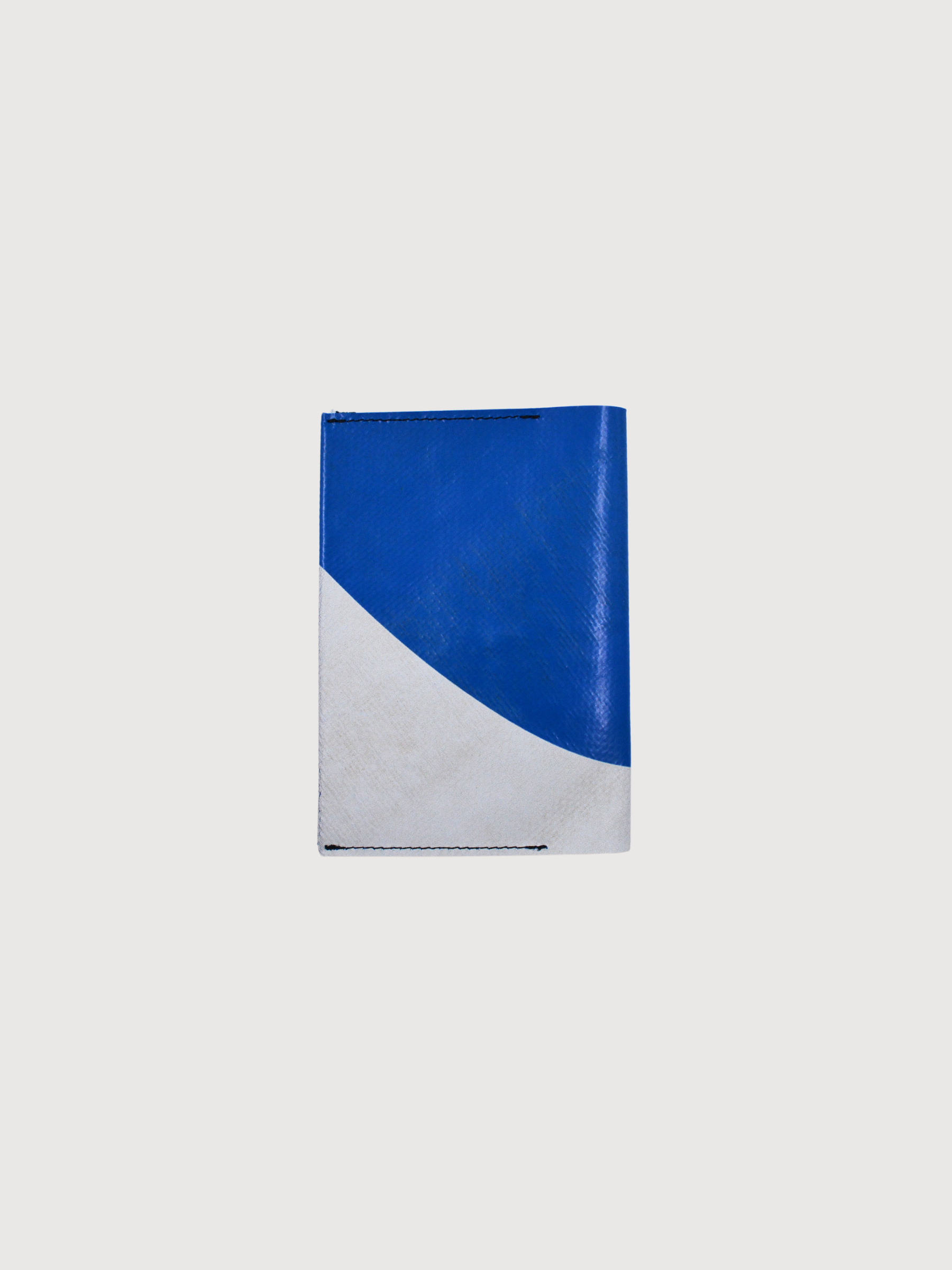 Passport Sleeve Explorer Blue/White | Freitag