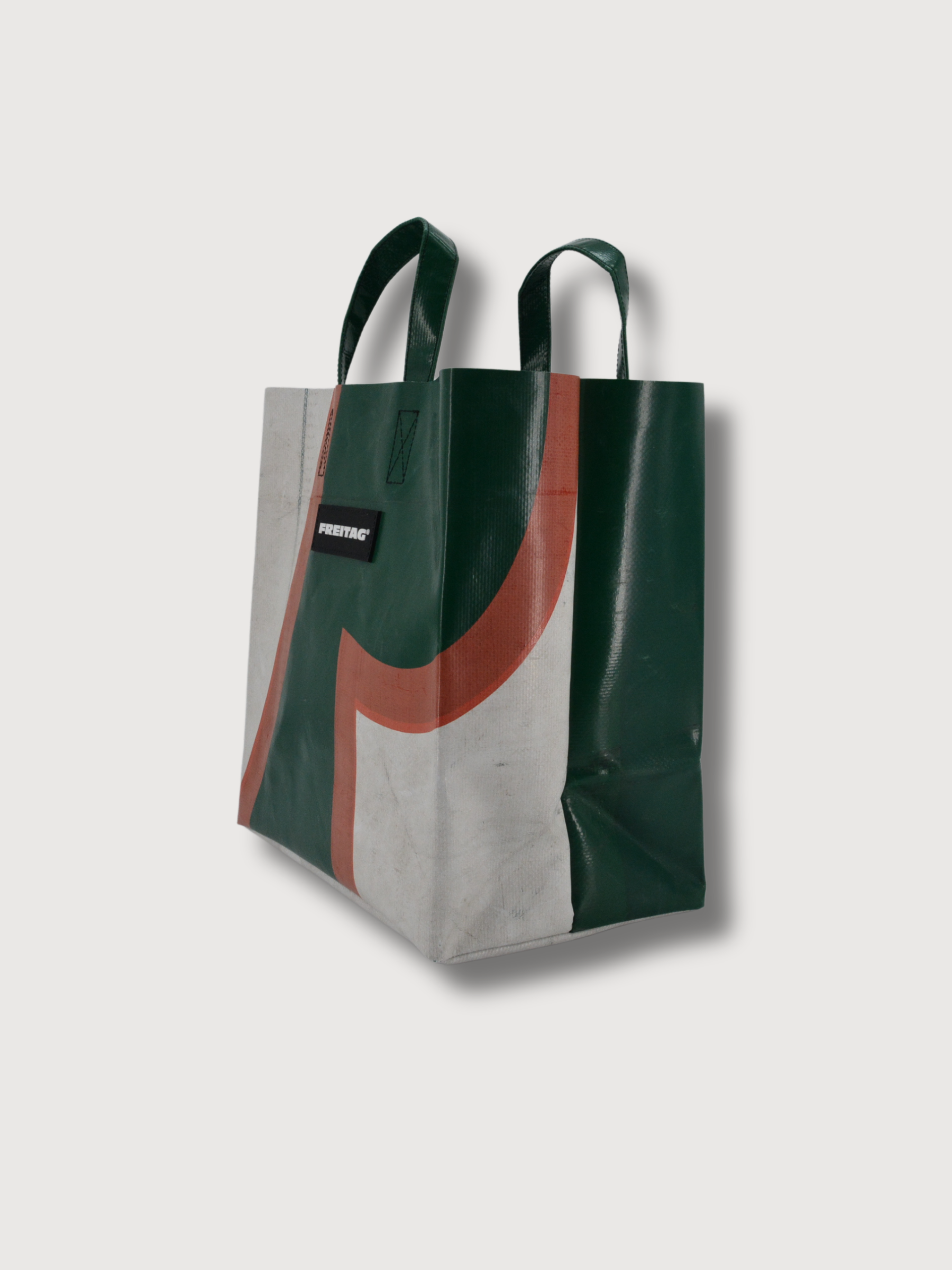 Sonny Green-White-Red Shopper | Freitag