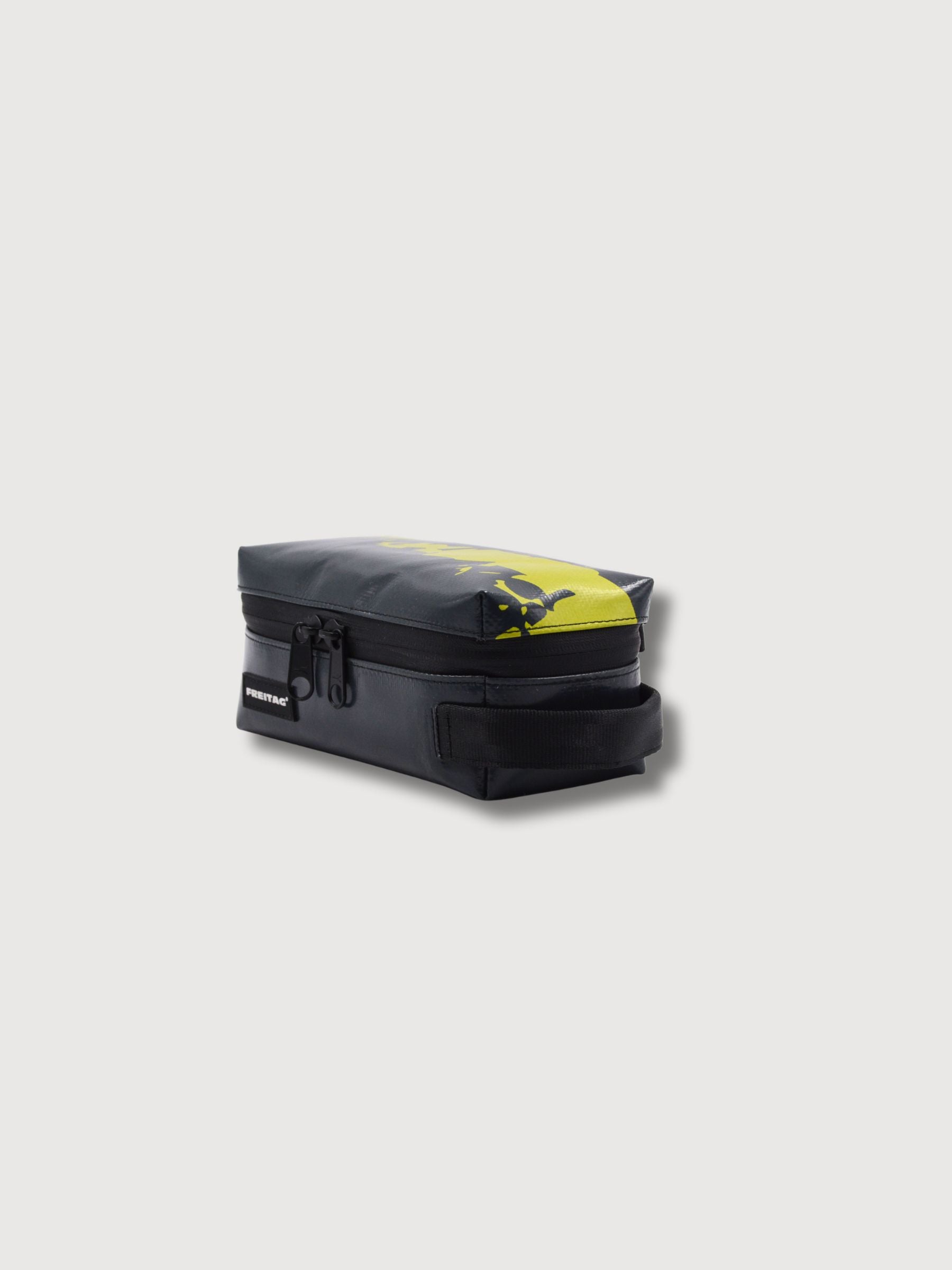 Beauty Case Cheyenne Verde | Freitag