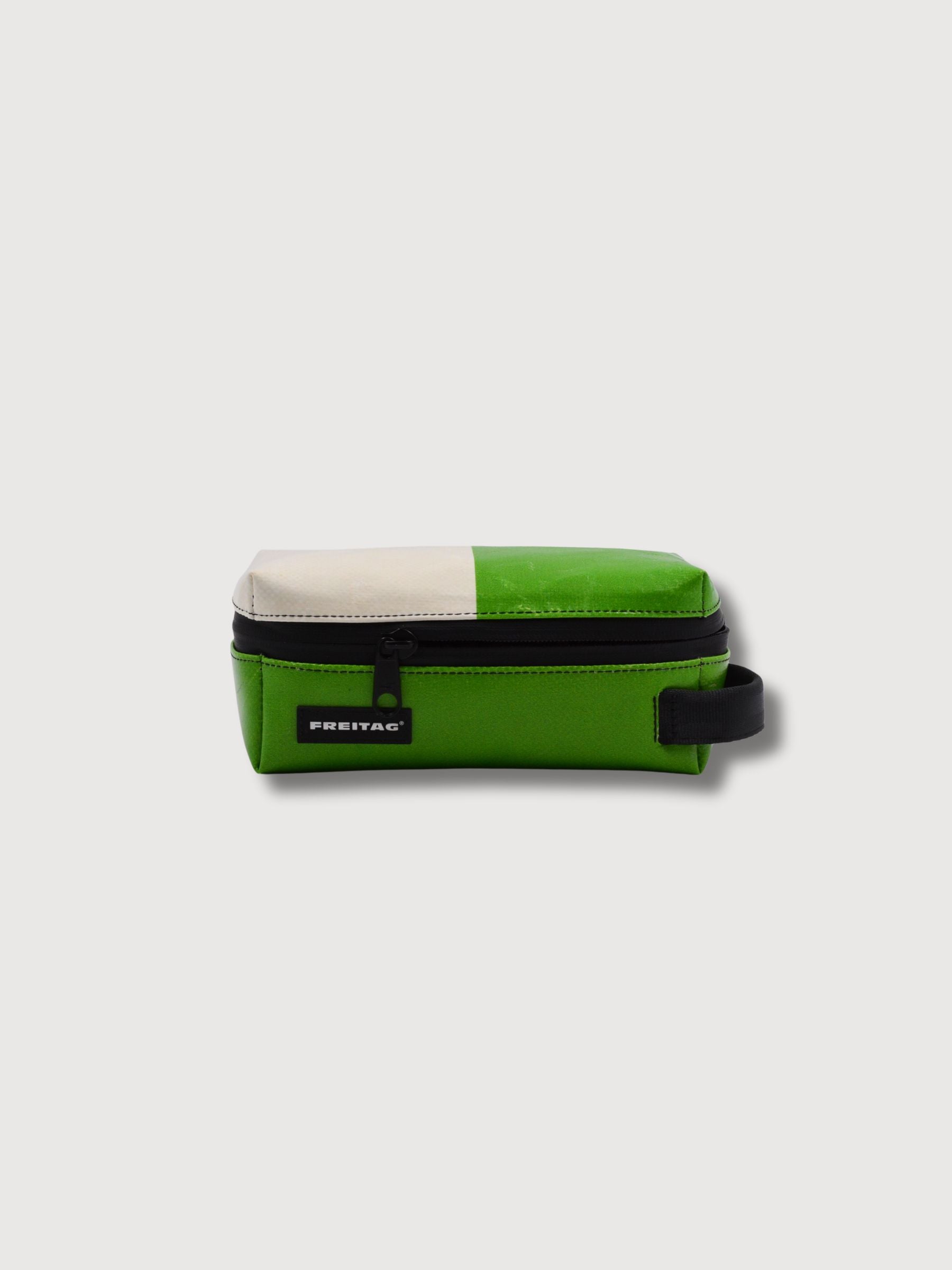 Beauty Case Cheyenne Verde/Bianco | Freitag