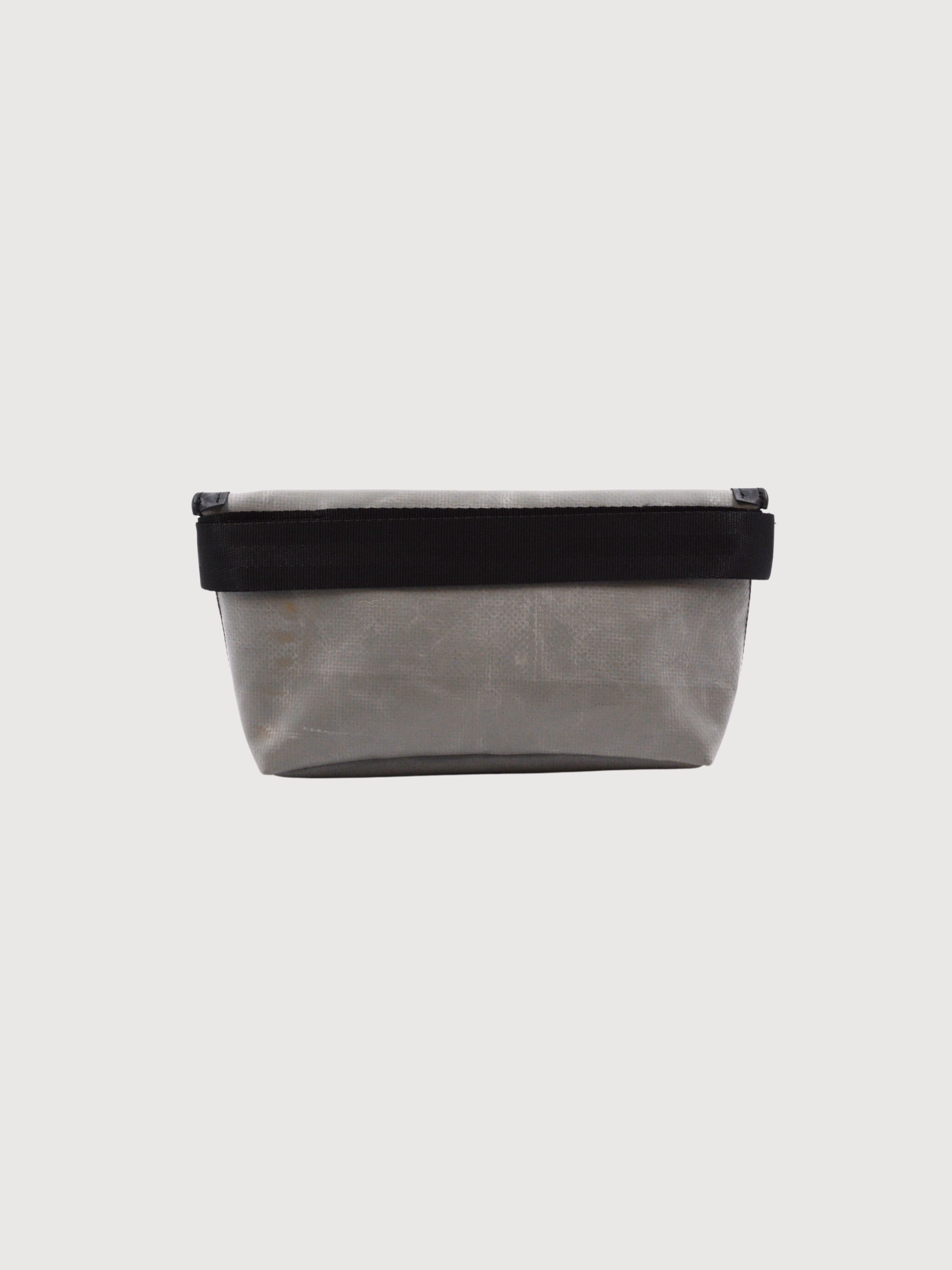 Crossbody Bag Jamie Grey/Red | Freitag